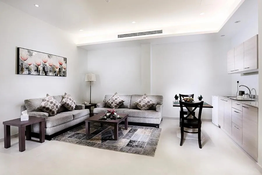 Living room in لي لي جراند للشقق المخدومة - درجة اقتصادية