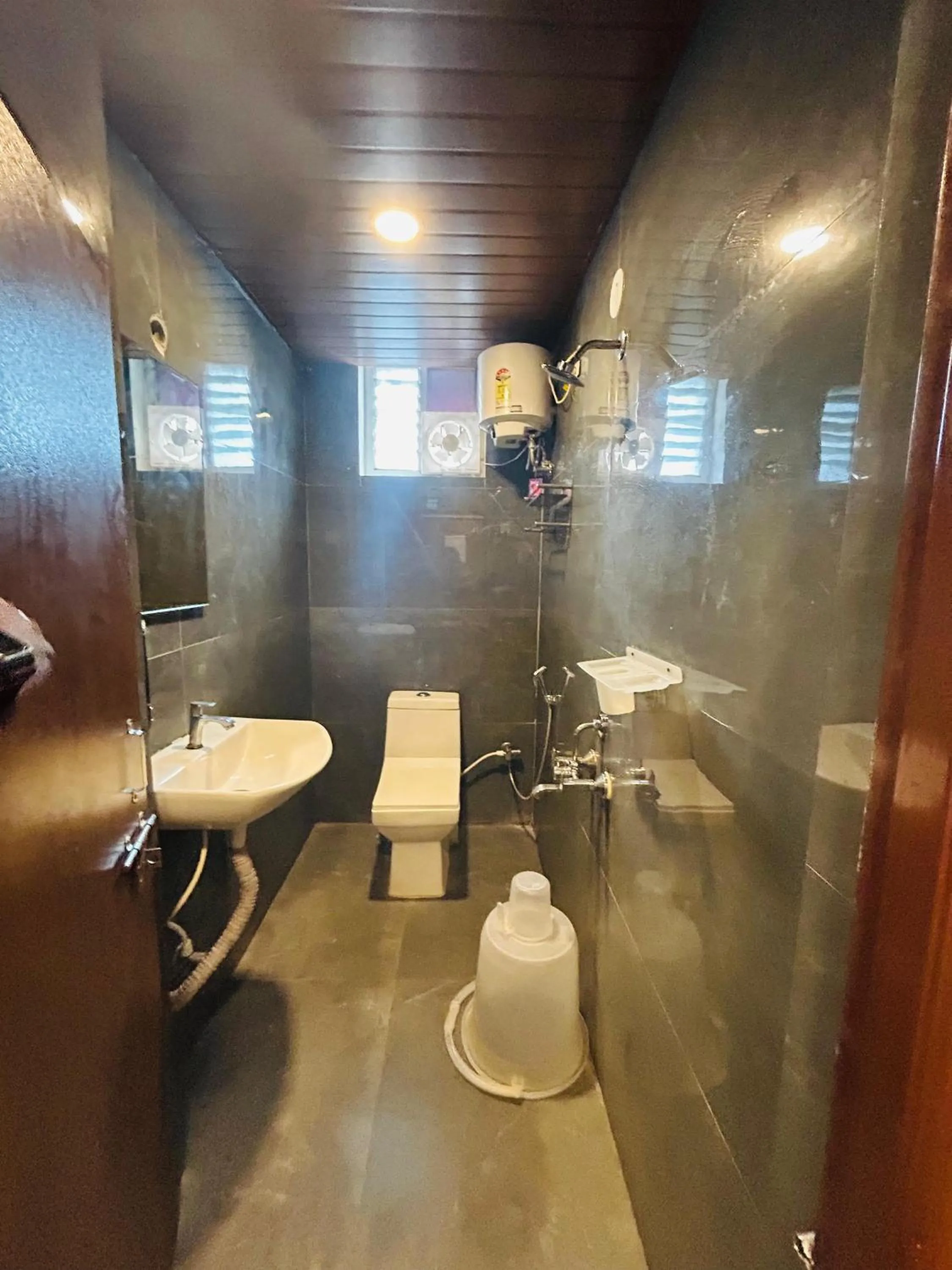 Bathroom in Wild Wings Premium Hotel