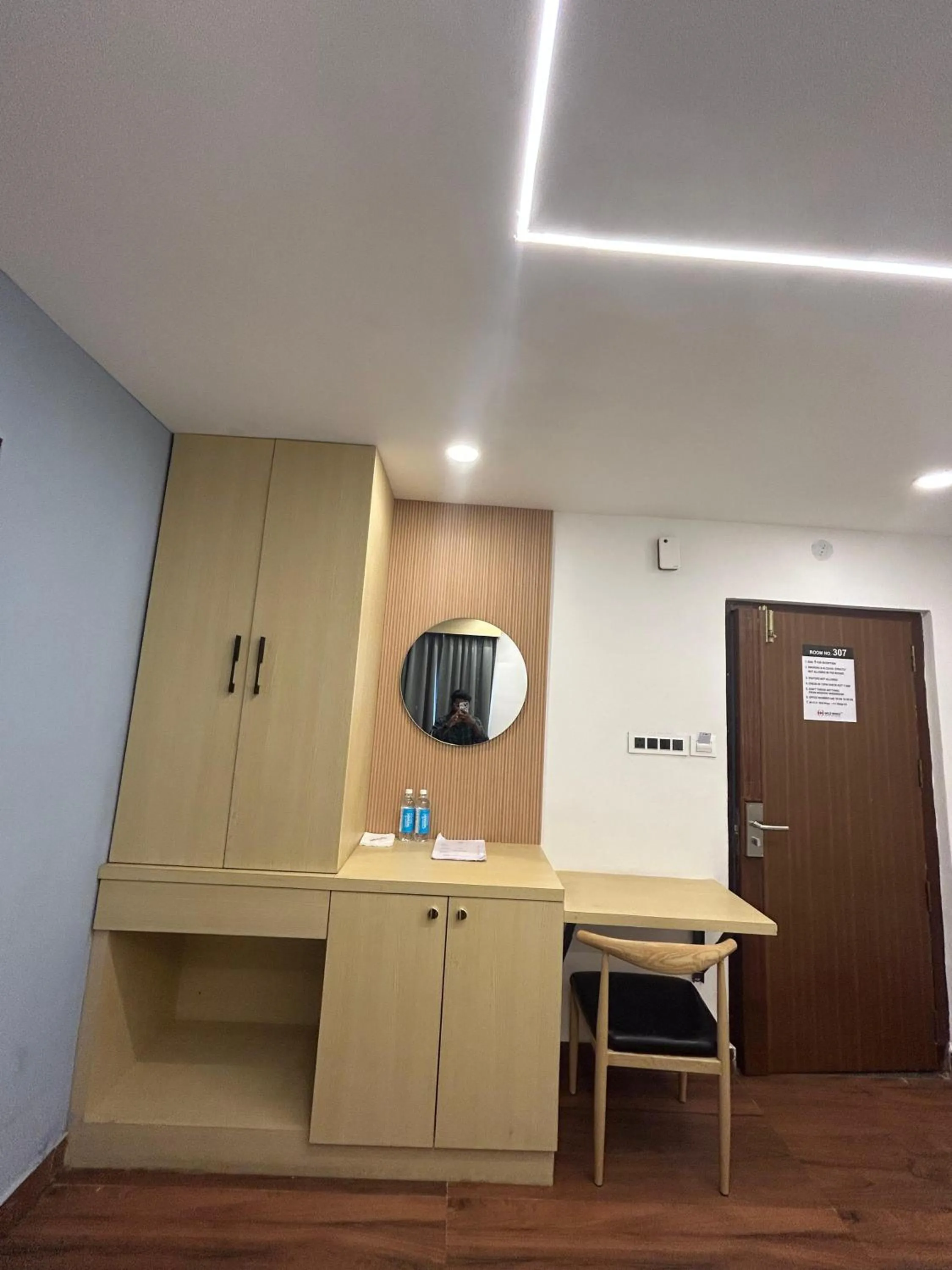 wardrobe in Wild Wings Premium Hotel