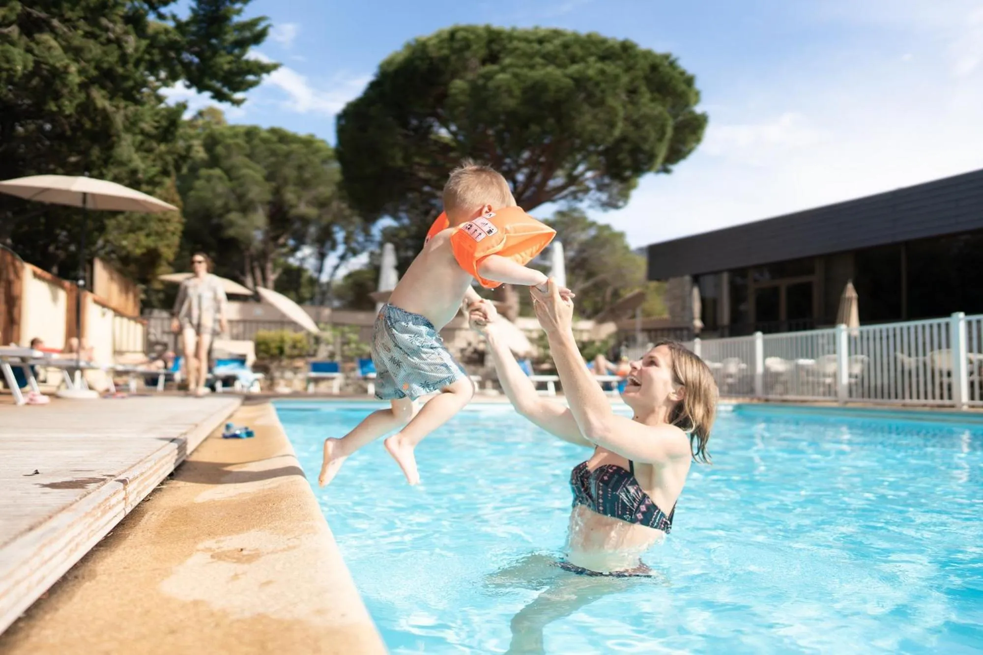 Swimming pool in Feriendorf zum störrischen Esel