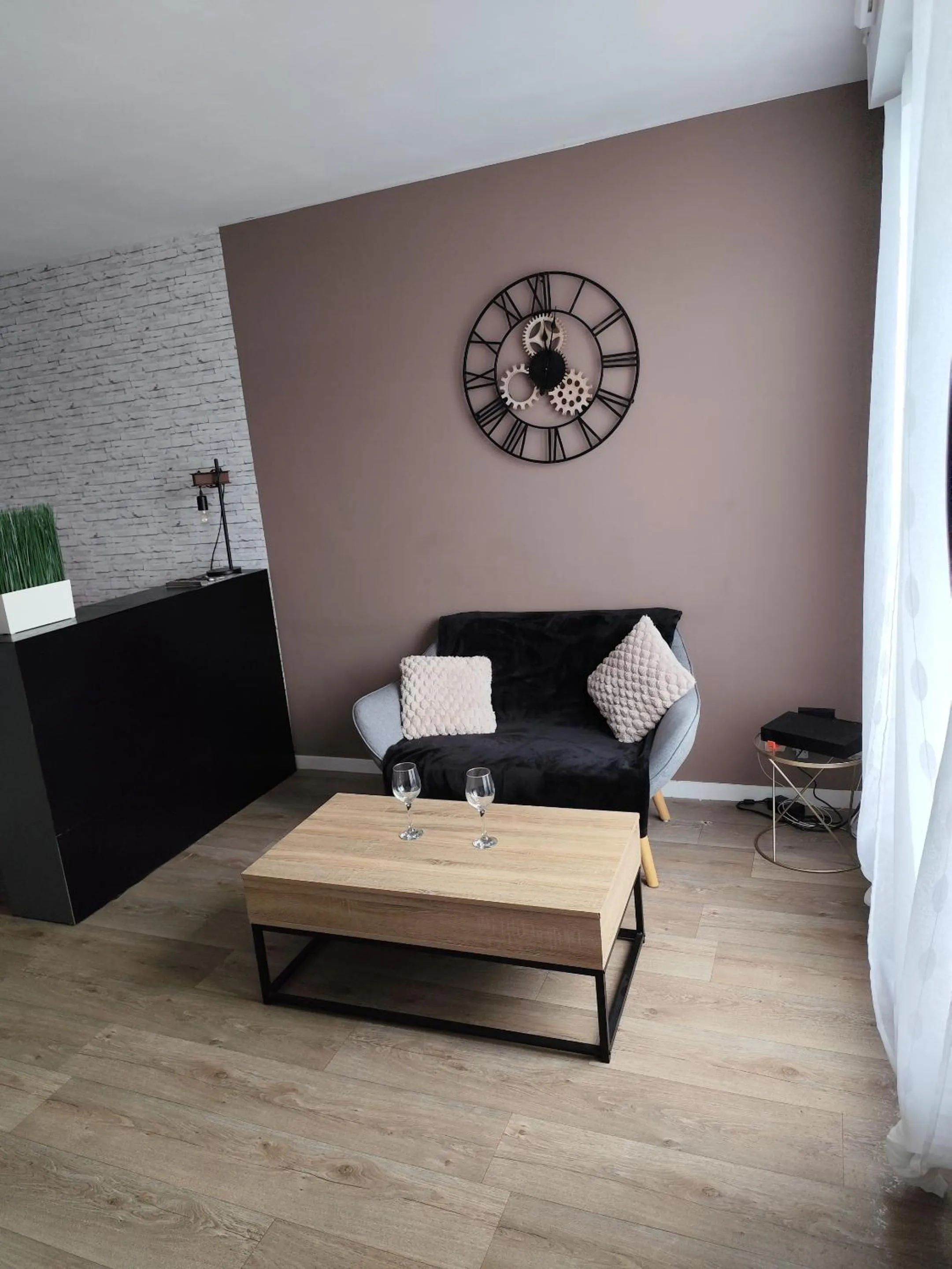 Living room in Studio Cosy Elancourt, Les terrasses d'Héricé