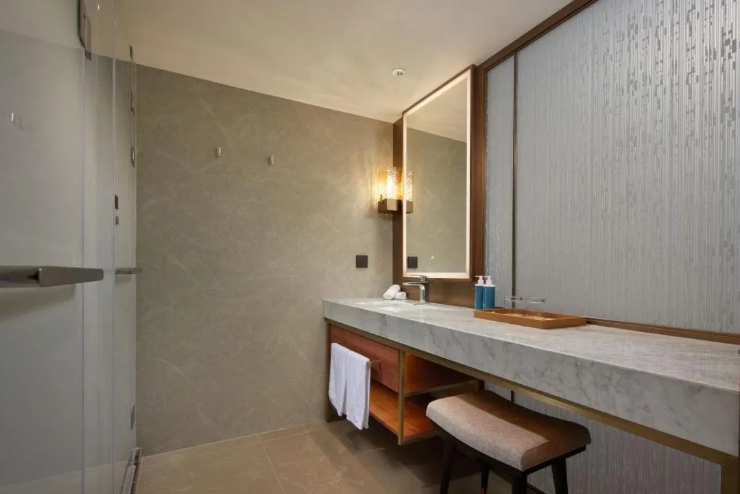 Maison New Century Tongxiang