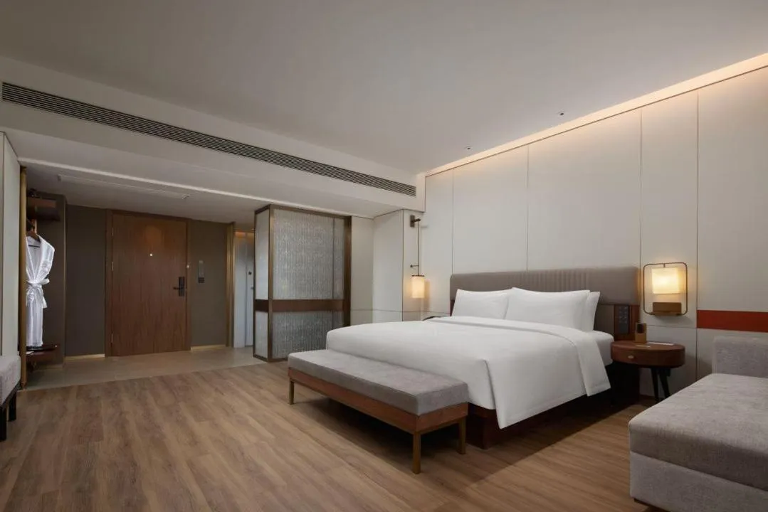 Maison New Century Tongxiang