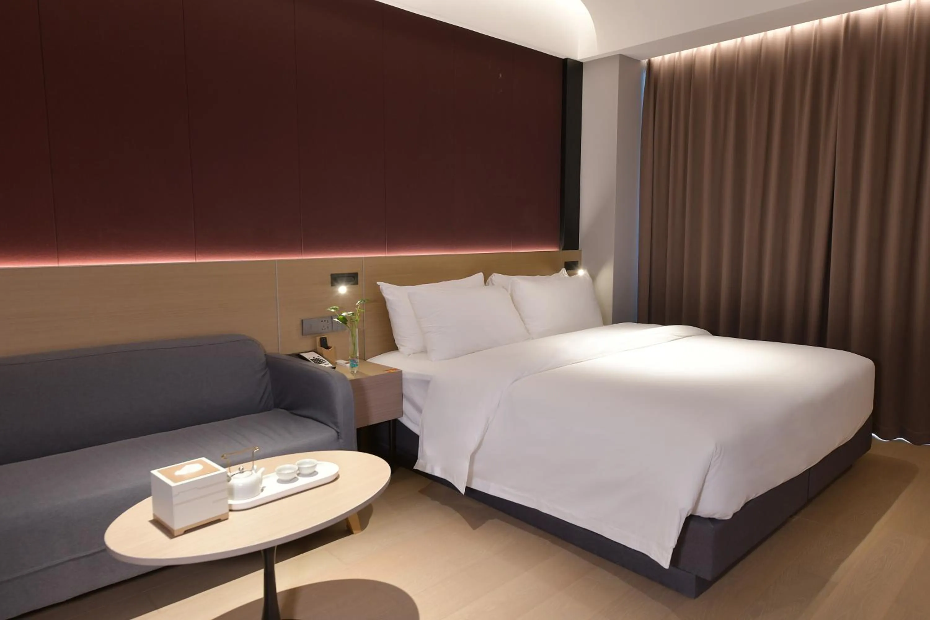 Photo of the whole room in Maison New Century Tongxiang