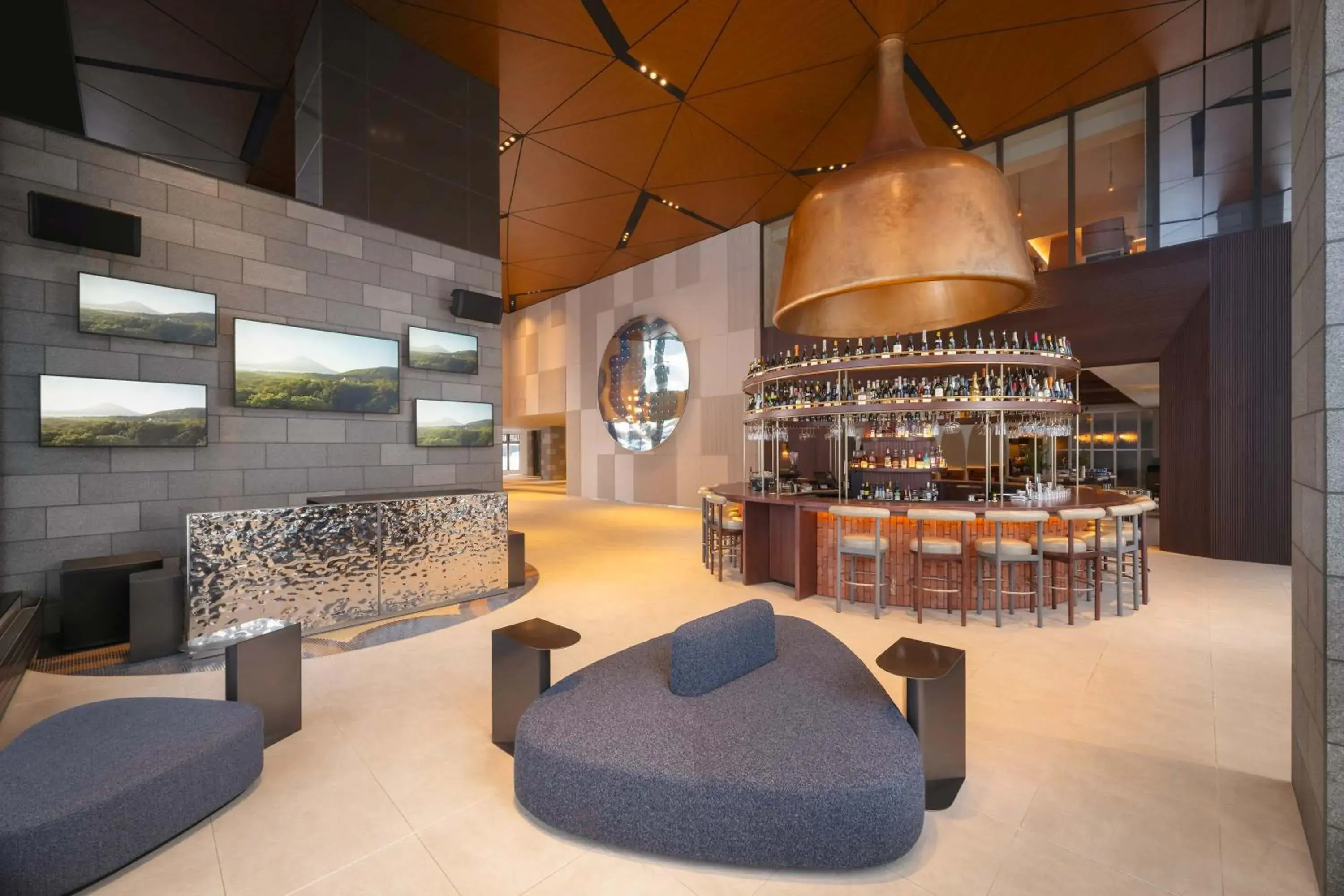 Lounge or bar in Nikko Style Niseko HANAZONO Lounge or bar in Nikko Style Niseko HANAZONO