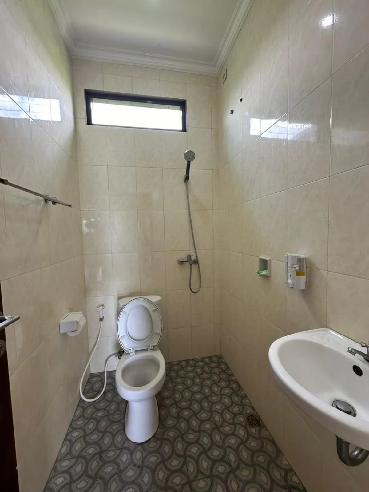 Shower in Srinadi Waterpark Villa