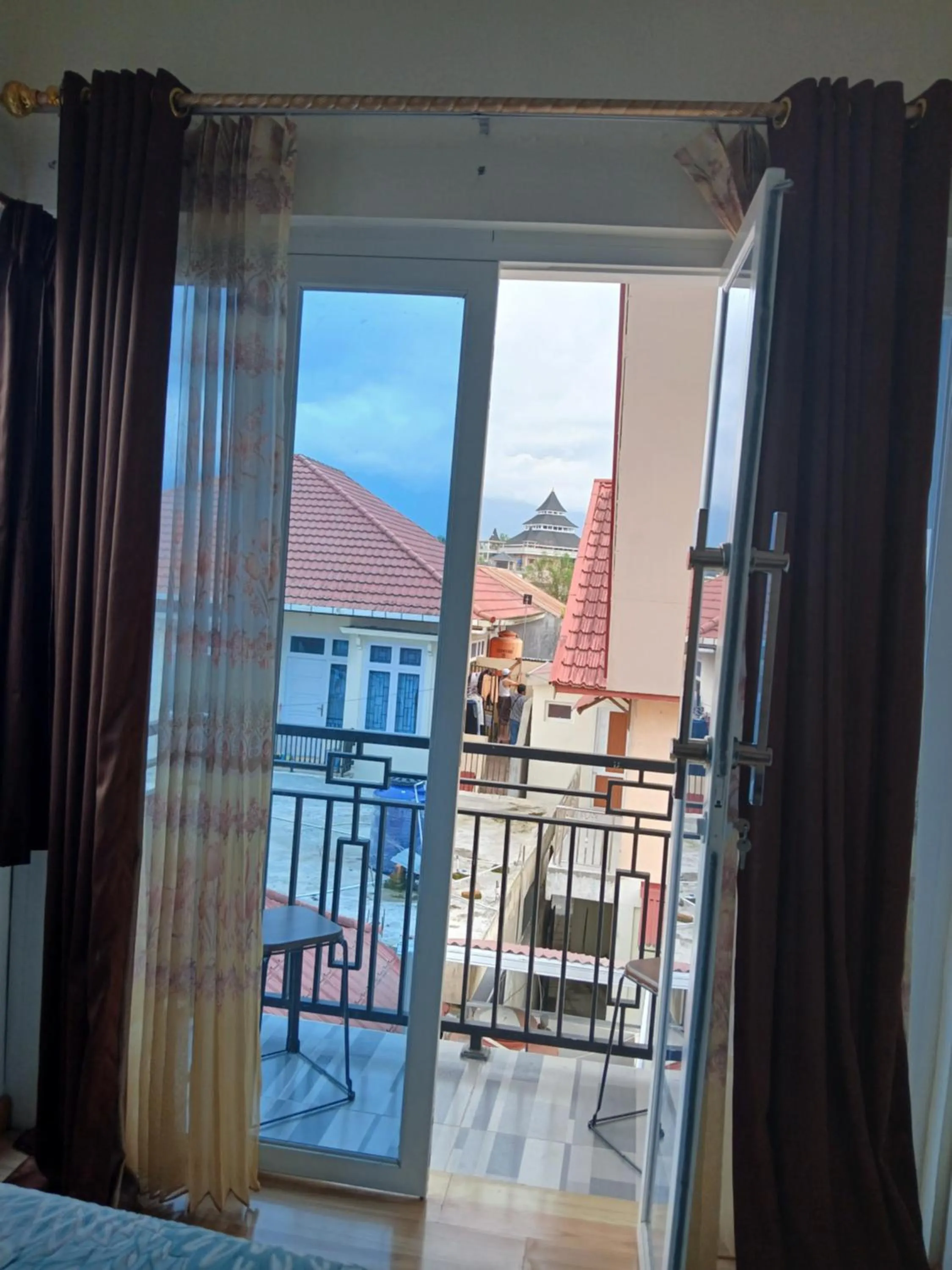 Double Room with Balcony in Bungo Bed & Breakfast Workation
