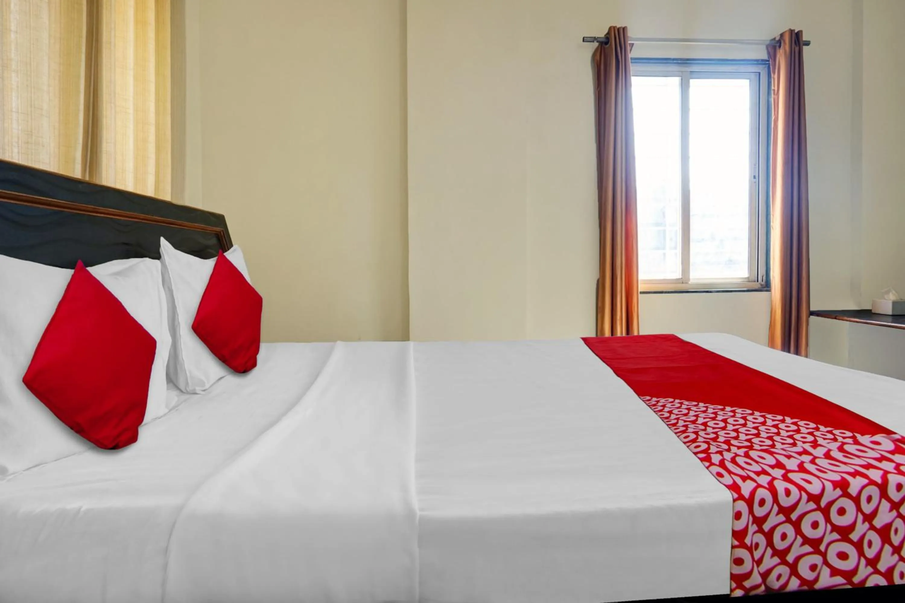 Bedroom, Bed in Hotel O Happy Homely Stay