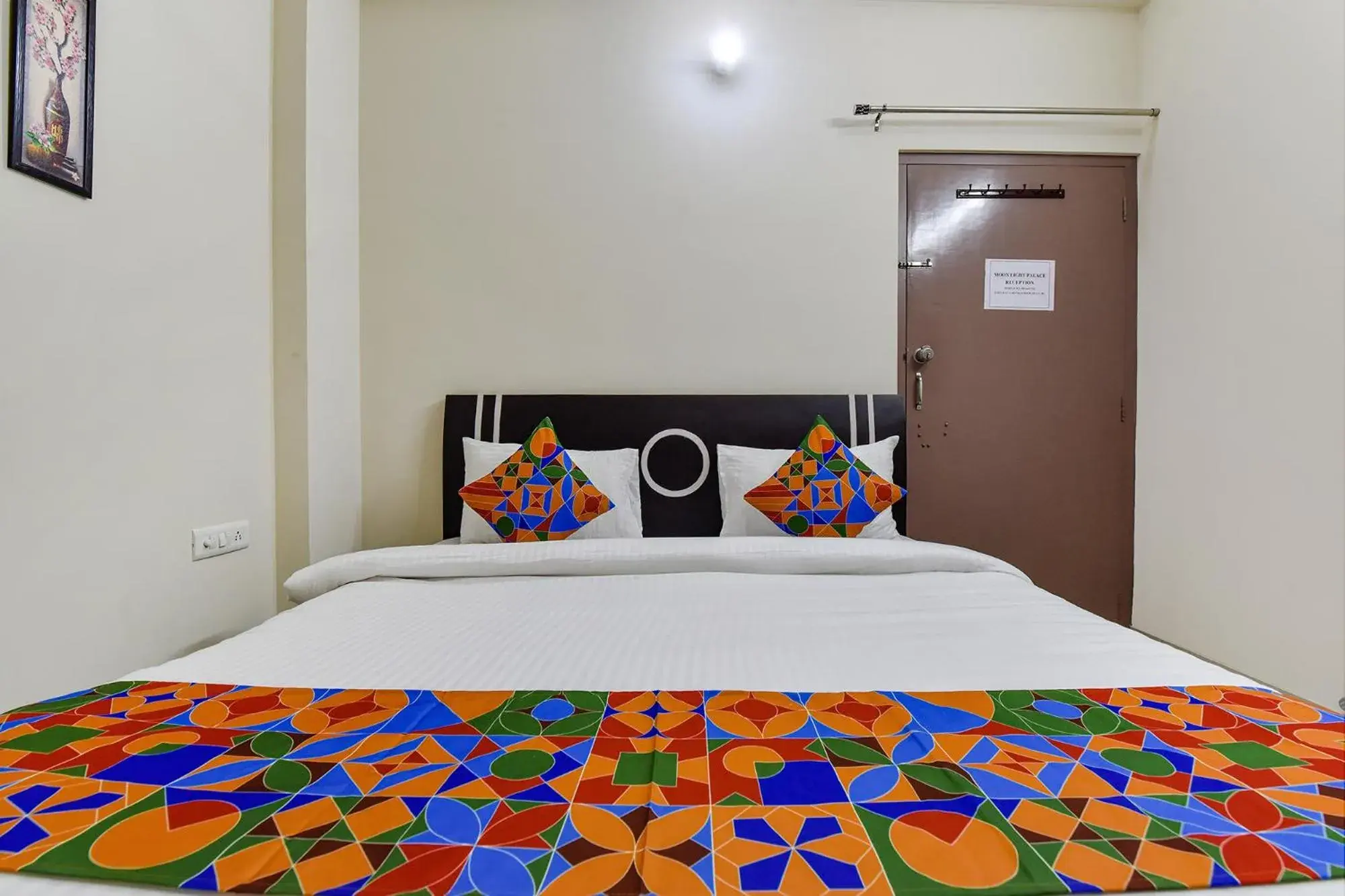 Bed in FabHotel Moon Light Palace Bed in FabHotel Moon Light Palace