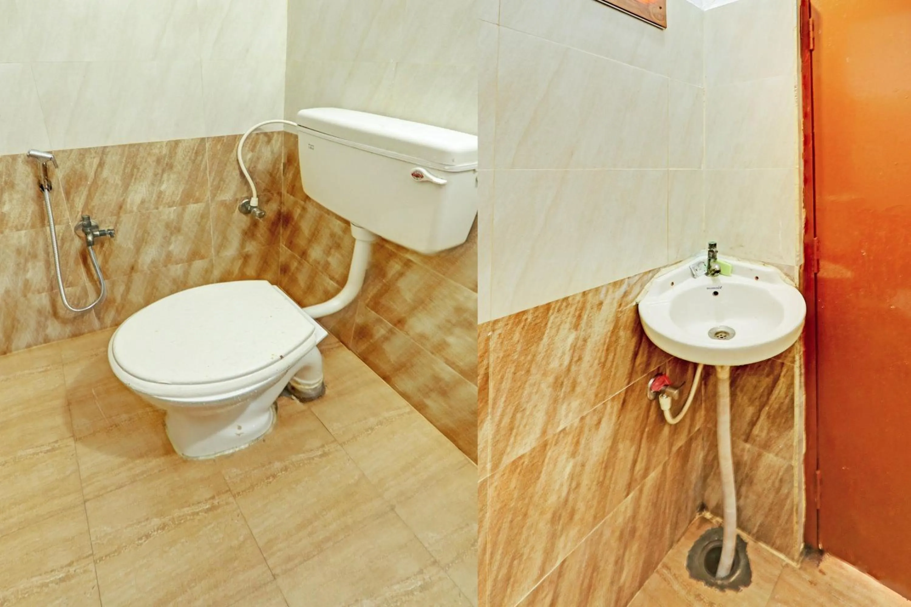 Bathroom in Hotel O Sriman Stay Inn