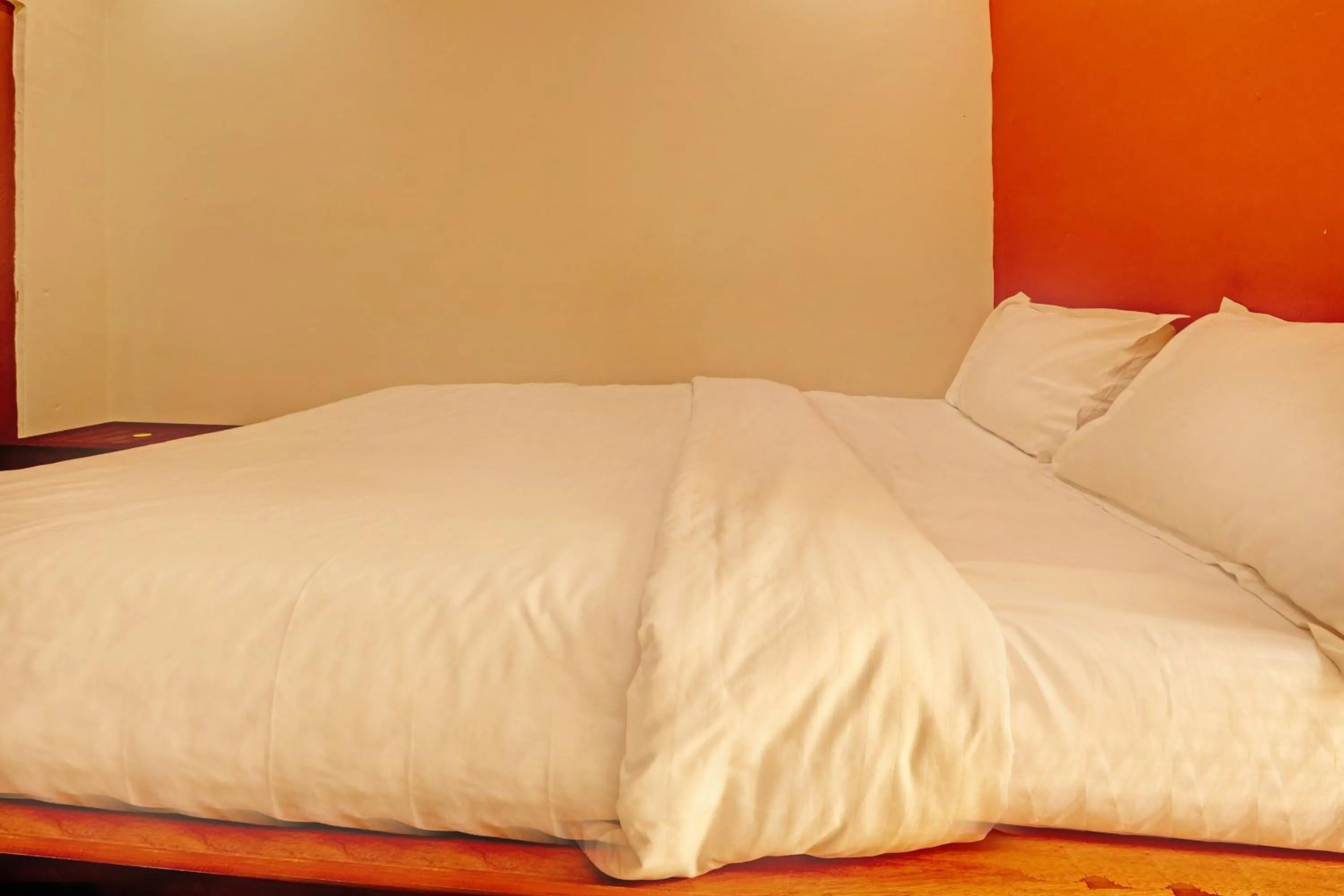 Facade/entrance, Bed in Hotel O Sriman Stay Inn