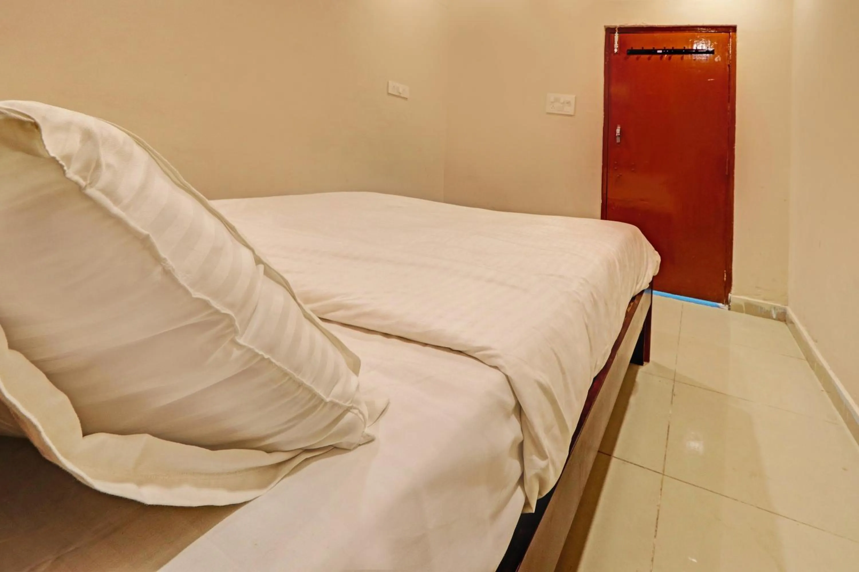 Bedroom, Bed in Hotel O Sriman Stay Inn