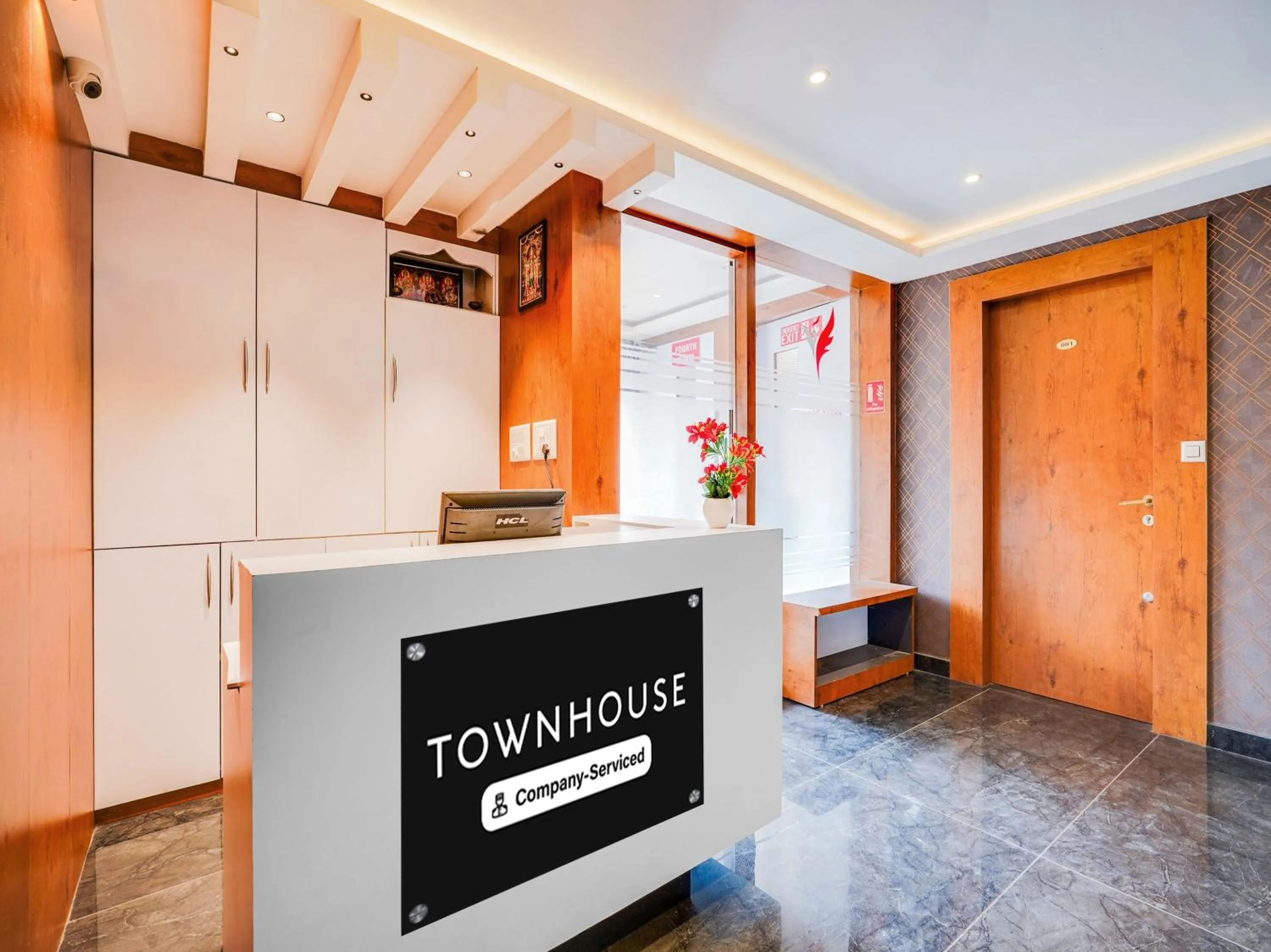 Lobby or reception in Super Townhouse Ramamurthy Nagar West Formerly Phoenix Hotel