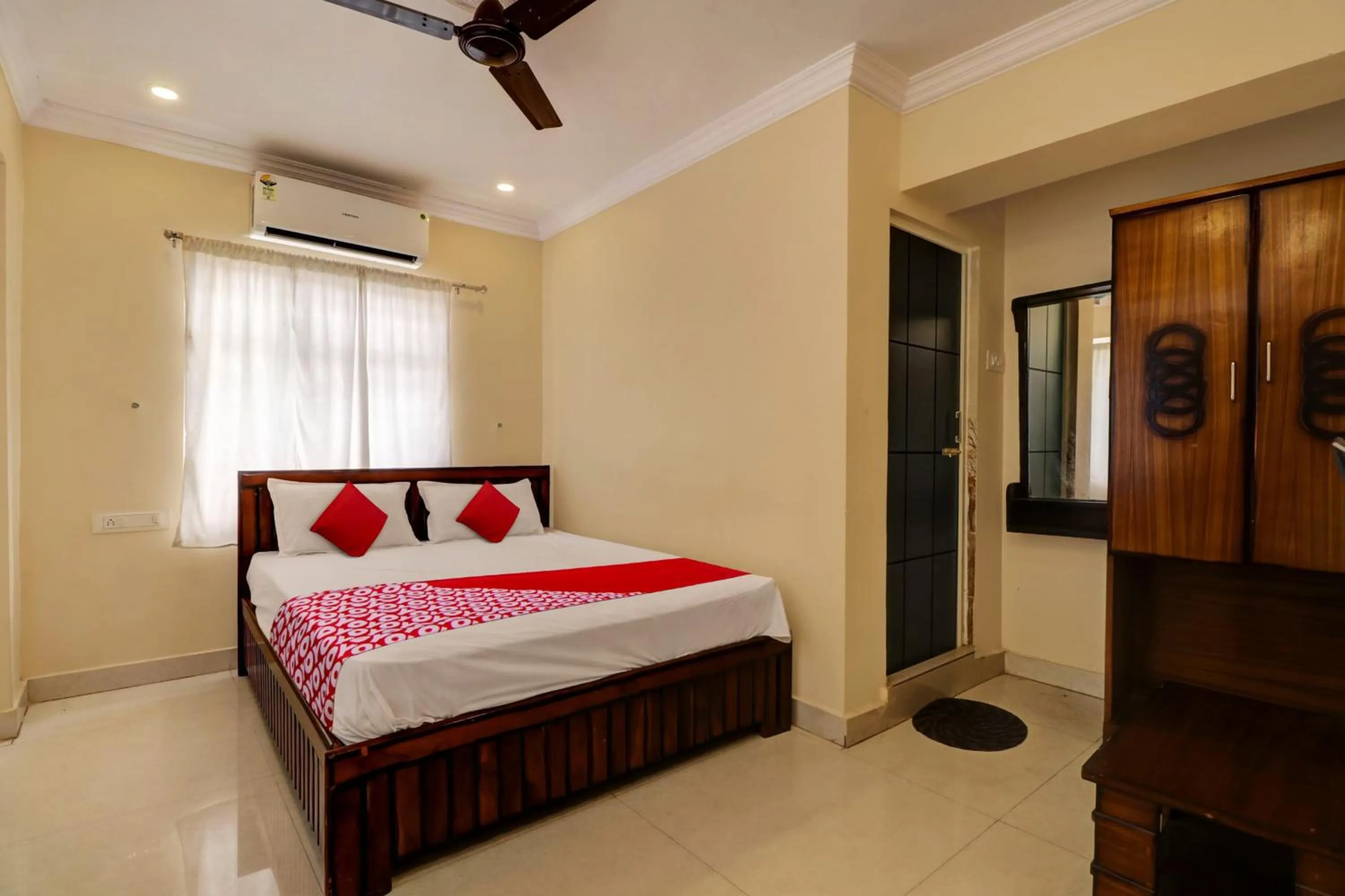 Bedroom, Bed in Hotel O RD CONVENTIONS