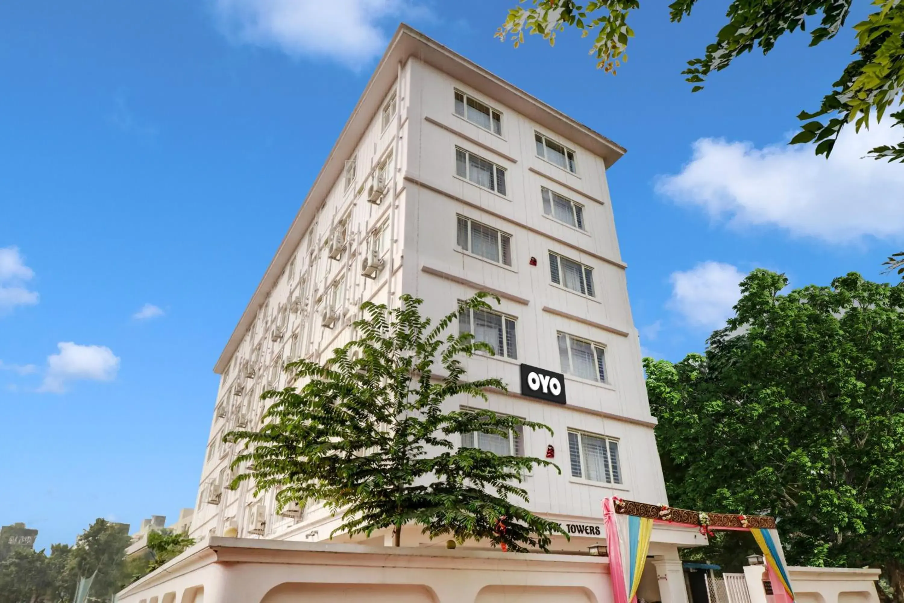 Facade/entrance in Hotel O RD CONVENTIONS Facade/entrance in Hotel O RD CONVENTIONS