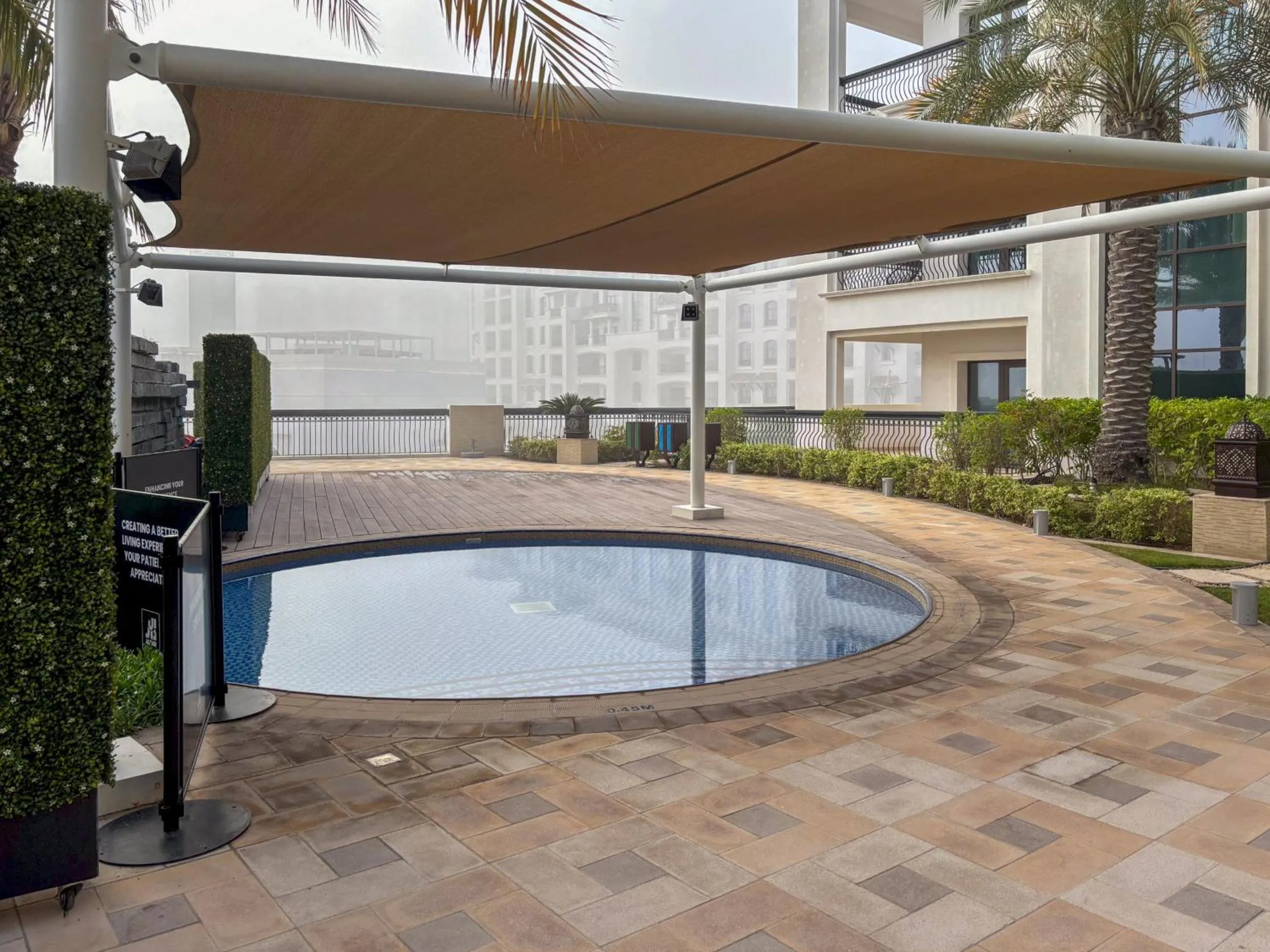 Swimming pool in Frank Porter - Ansam Building 1 - Yas Island
