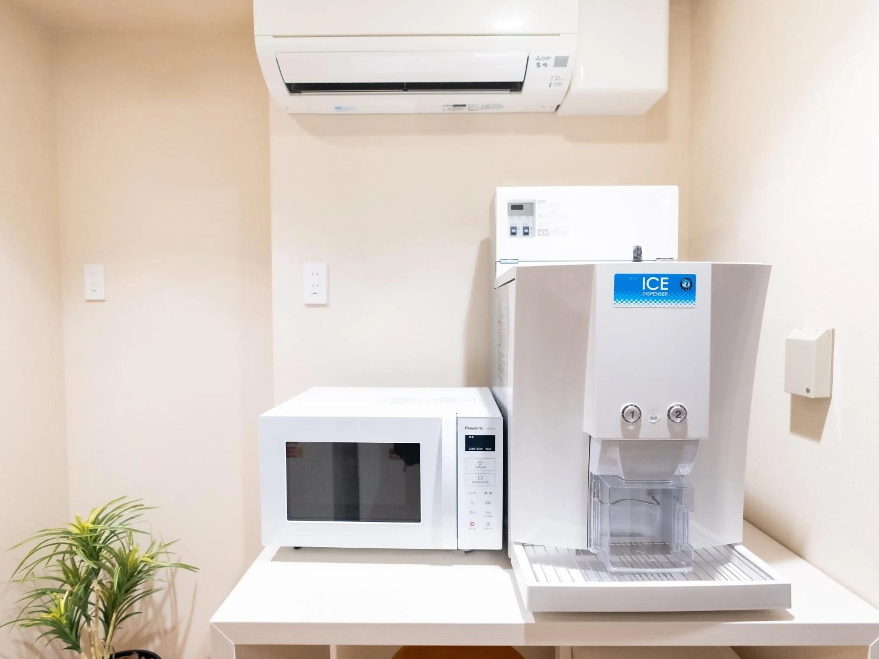 Area and facilities in Hotel Sanrriott Shinsaibashi