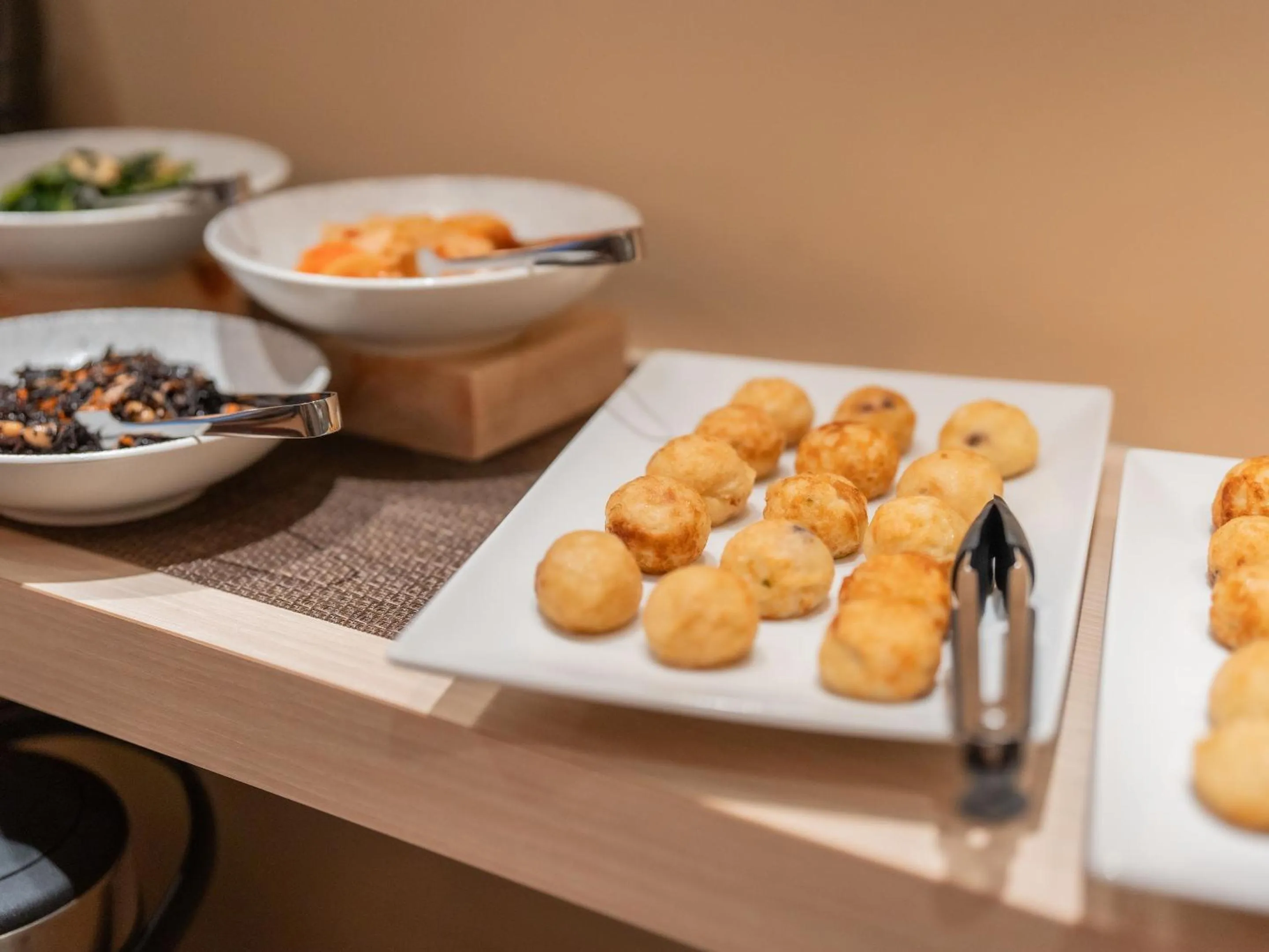 Breakfast in Hotel Sanrriott Shinsaibashi