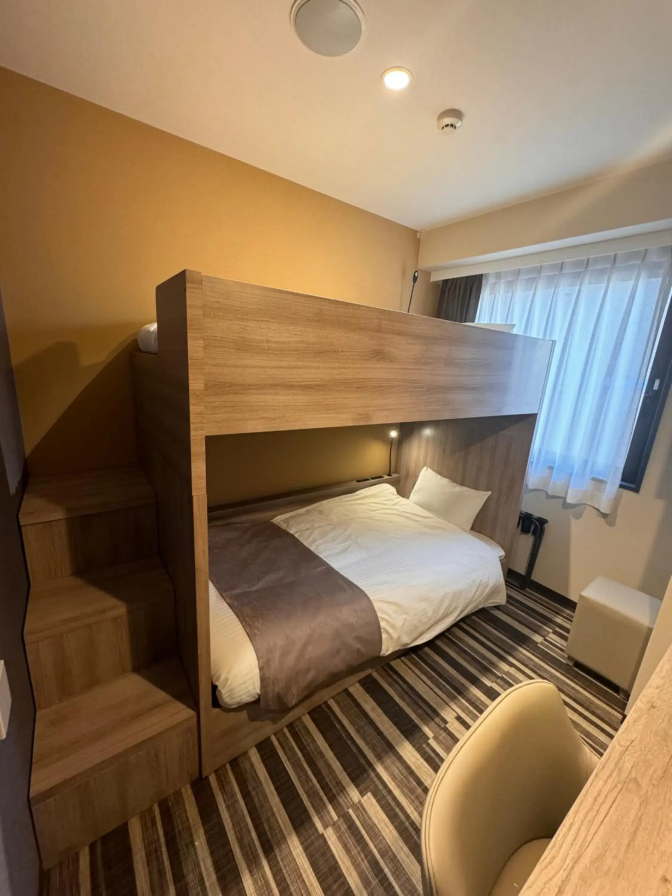 Bunk Bed Room in Hotel Sanrriott Shinsaibashi Bunk Bed Room in Hotel Sanrriott Shinsaibashi