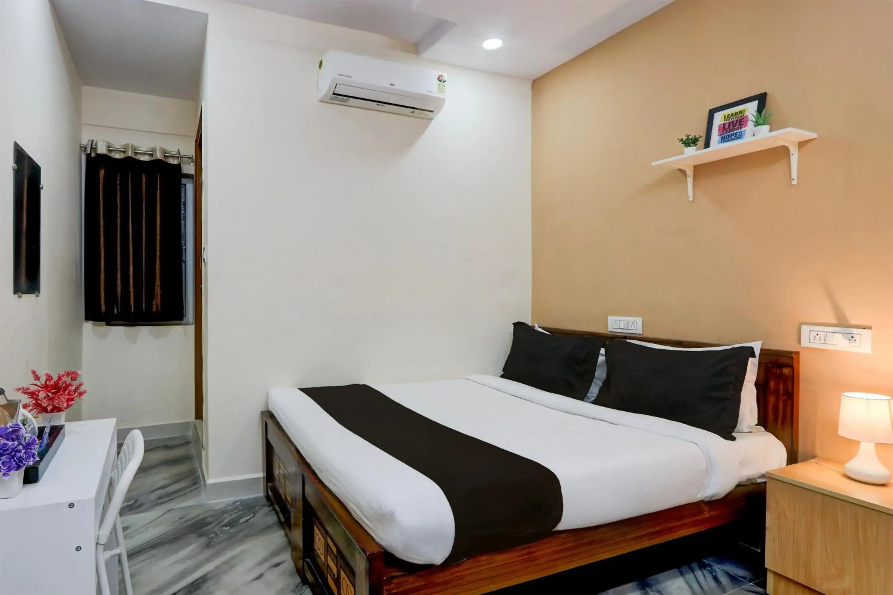 Super Collection O Sri Balaji Luxury rooms Super Collection O Sri Balaji Luxury rooms
