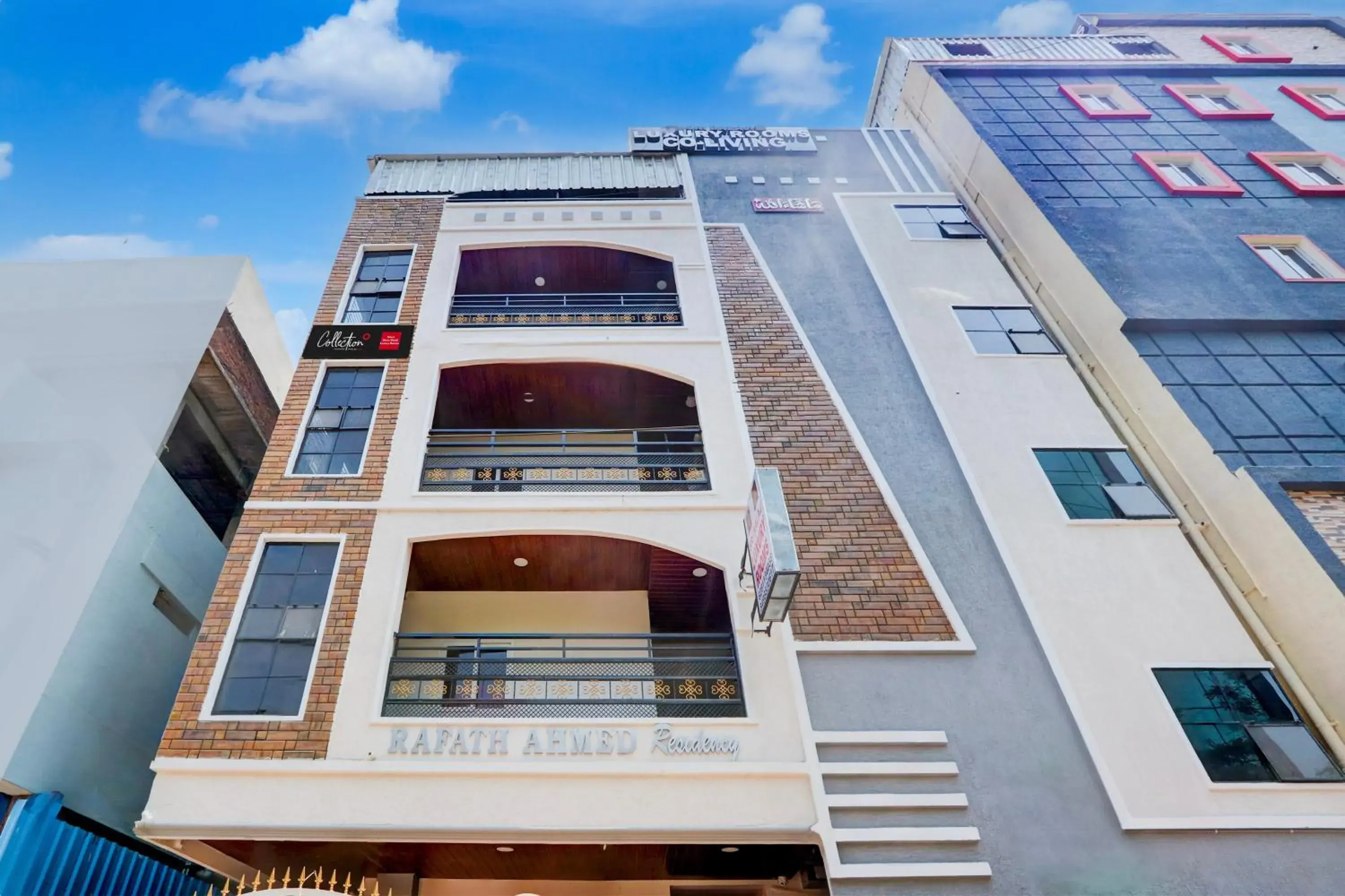 Facade/entrance in Super Collection O Sri Balaji Luxury rooms Facade/entrance in Super Collection O Sri Balaji Luxury rooms