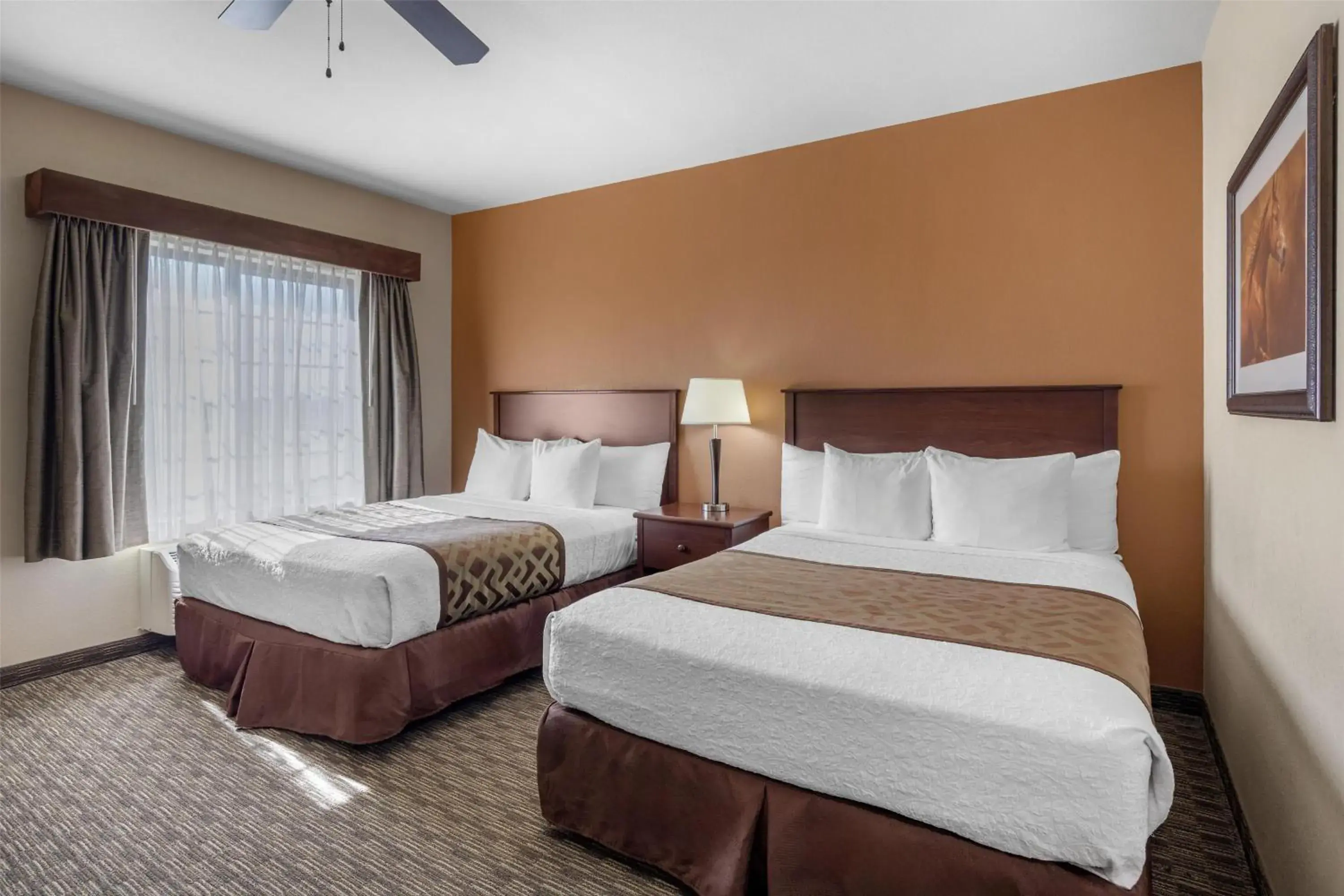 Bedroom, Bed in Best Western North Edge Inn Bedroom, Bed in Best Western North Edge Inn