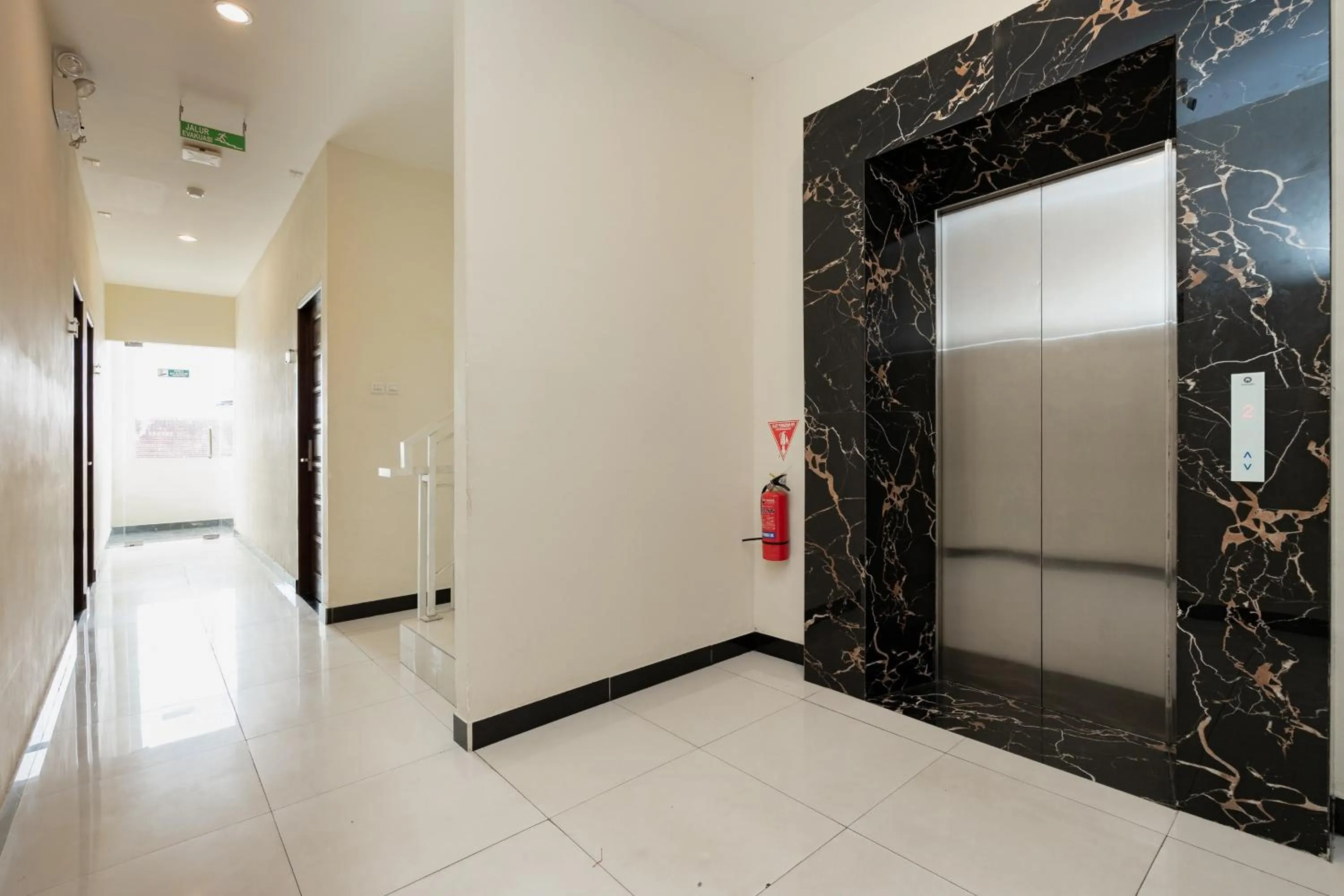 Property building in RedDoorz Plus @ UNO Jalan Merak Samarinda