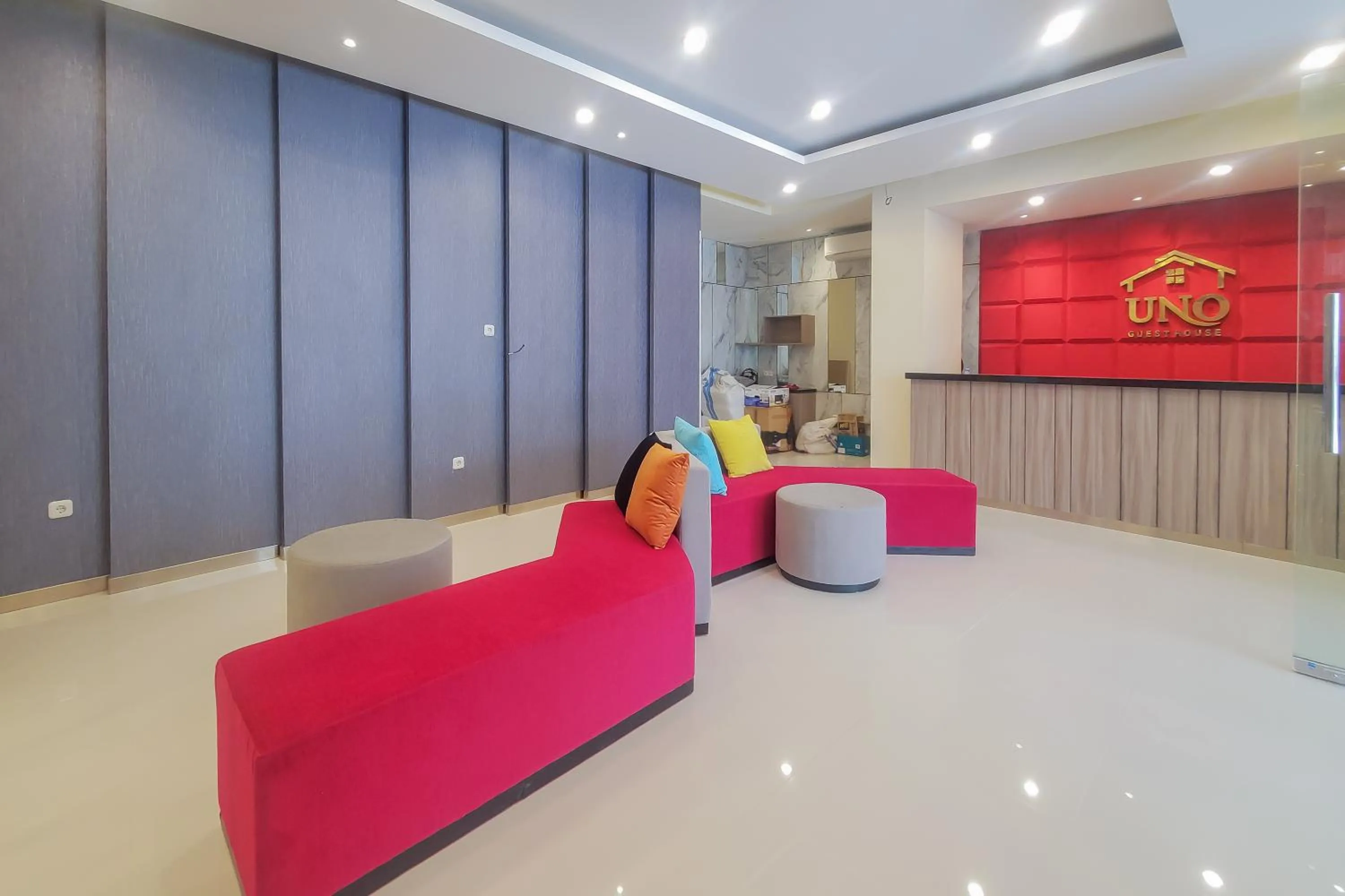 Lobby or reception in RedDoorz Plus @ UNO Jalan Merak Samarinda
