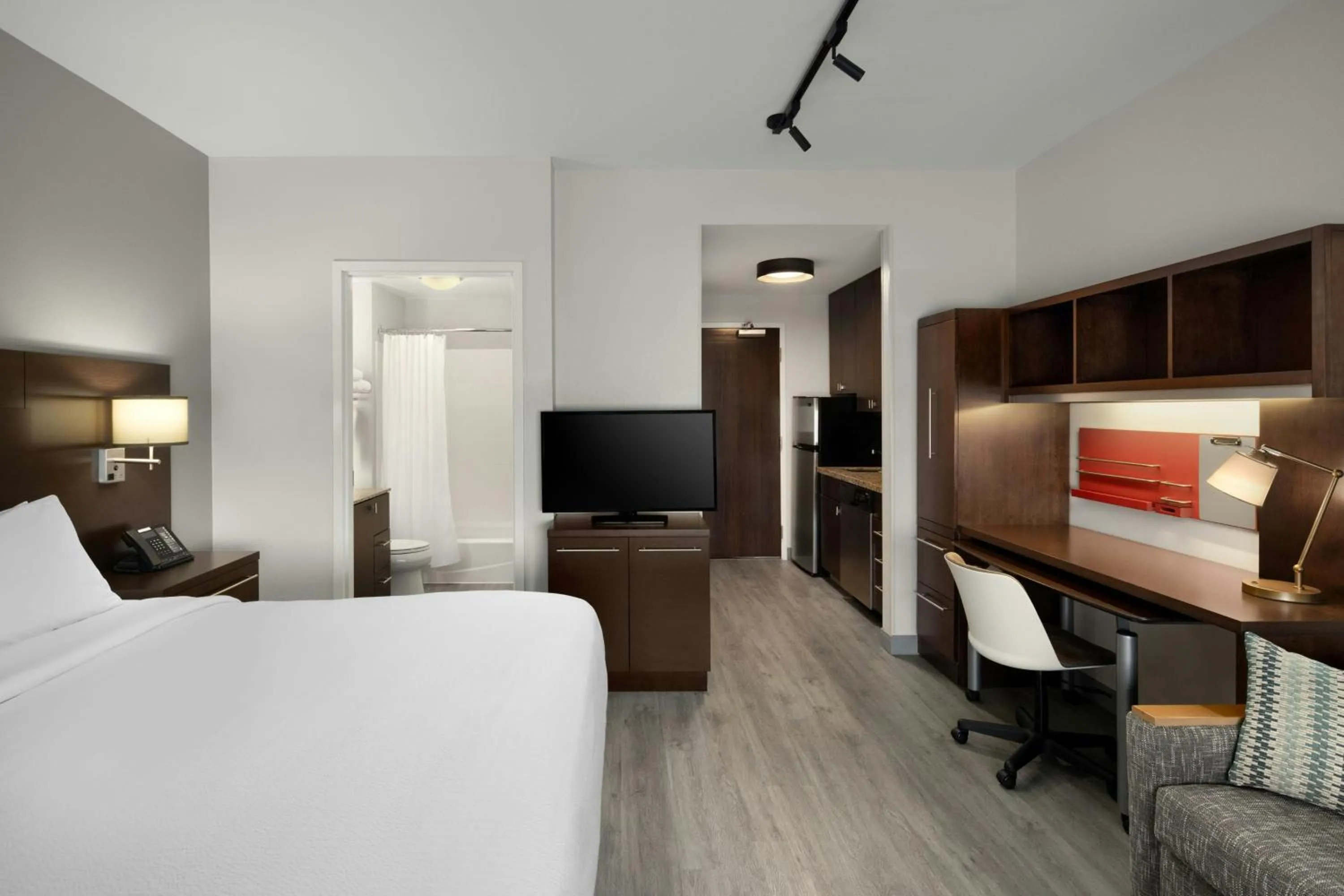 Bedroom, Bed in TownePlace Suites by Marriott Anchorage Midtown