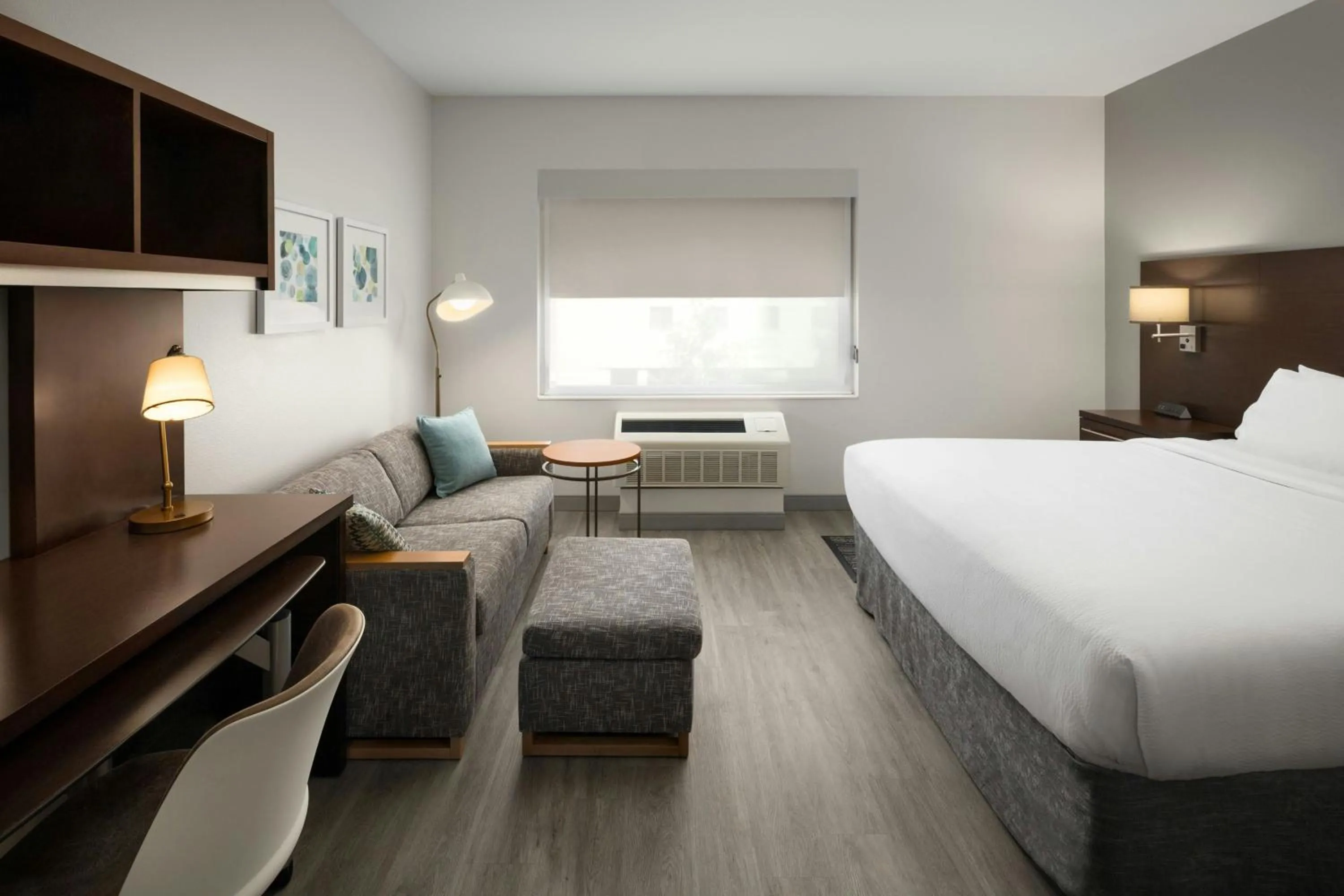 Bedroom, Bed in TownePlace Suites by Marriott Anchorage Midtown