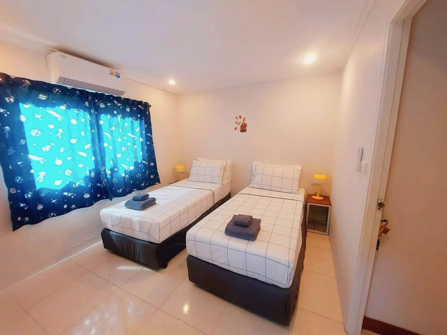 Bedroom, Bed in Coco Mountain View Guest House Hotel