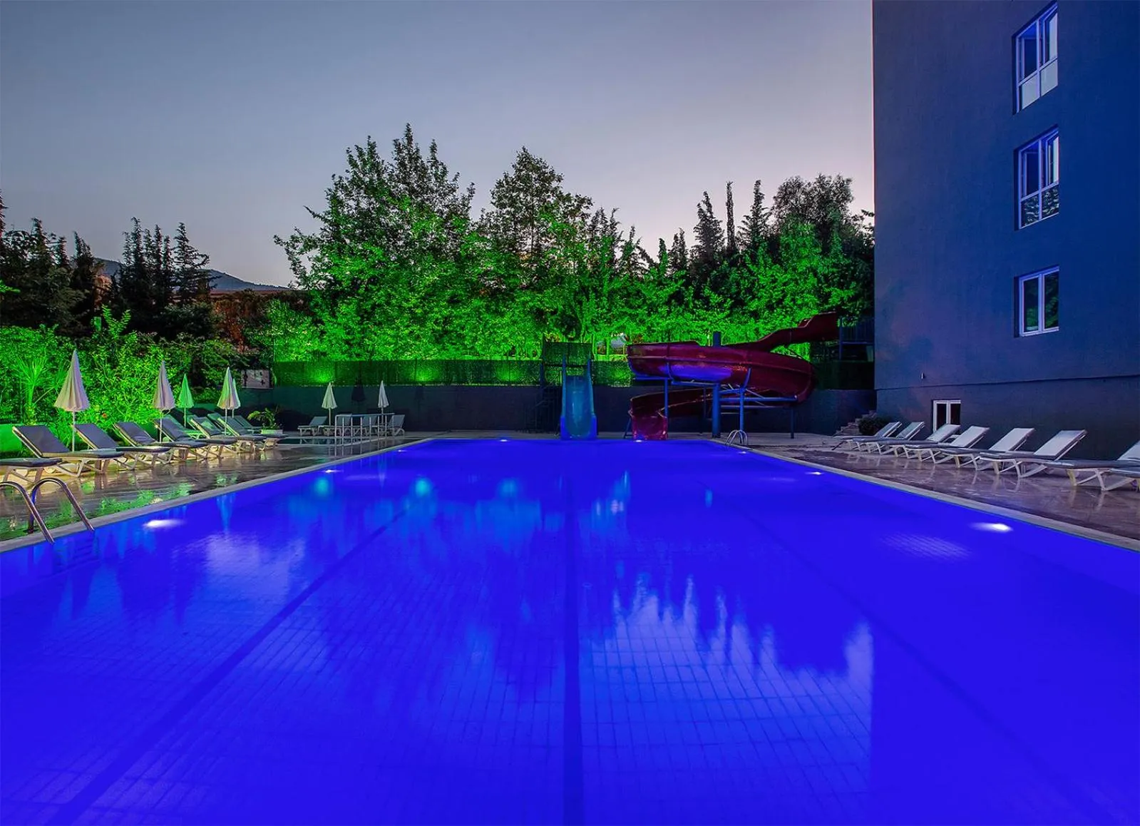 Swimming pool in Grand Alisa Hotel (Ex. Royalisa Hotel)