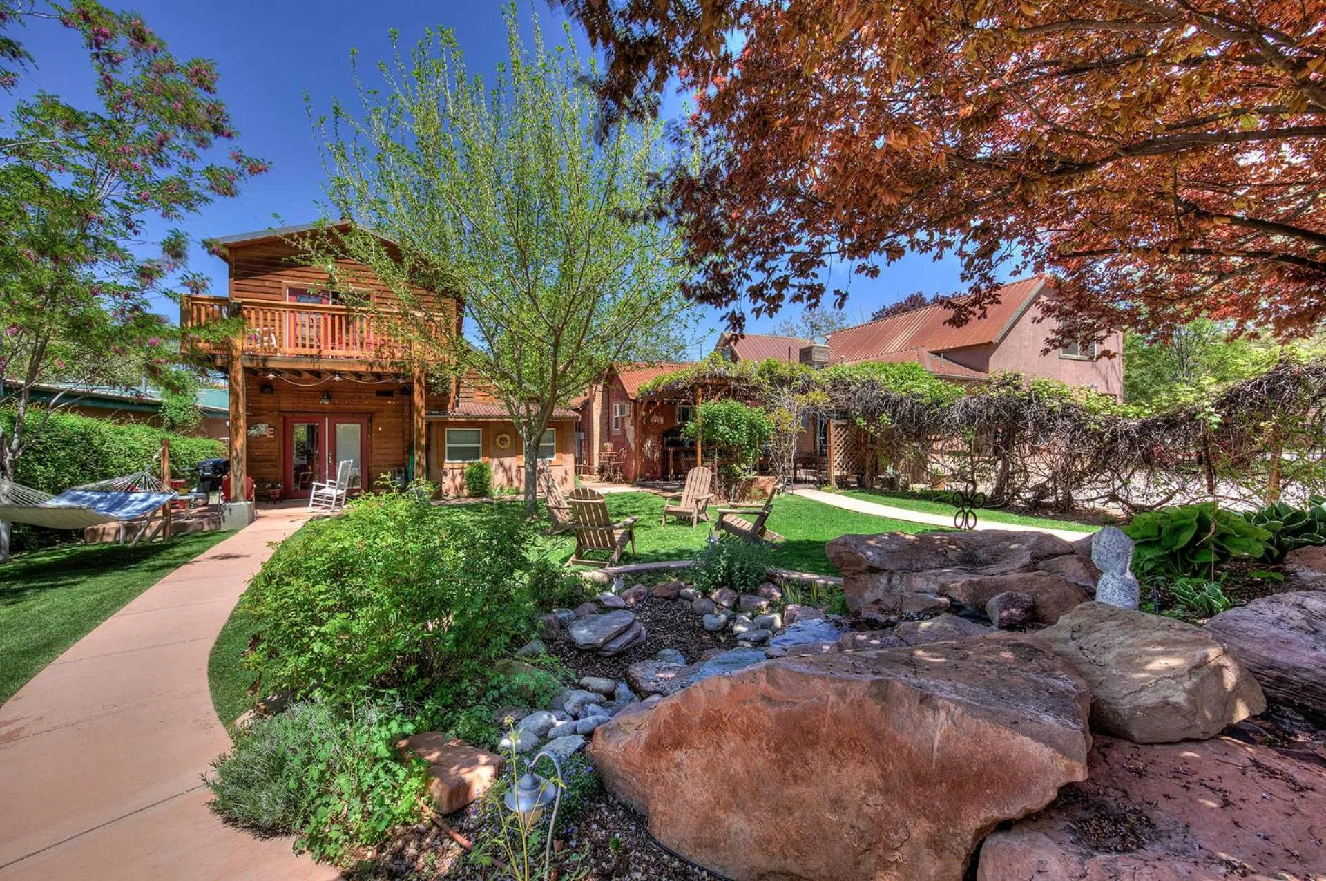 Cali Cochitta Vacation Rentals