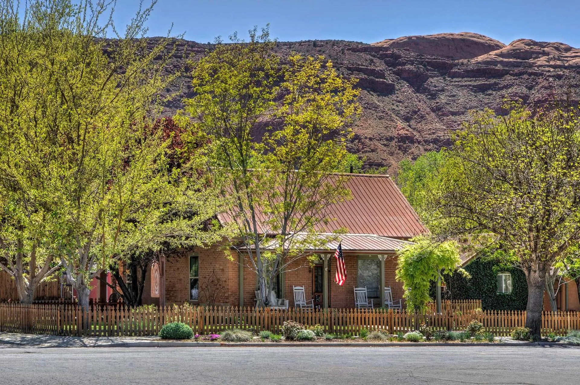 Cali Cochitta Vacation Rentals