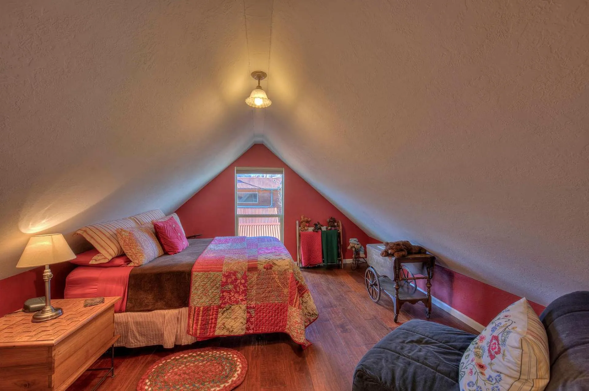 Bed in Cali Cochitta Vacation Rentals