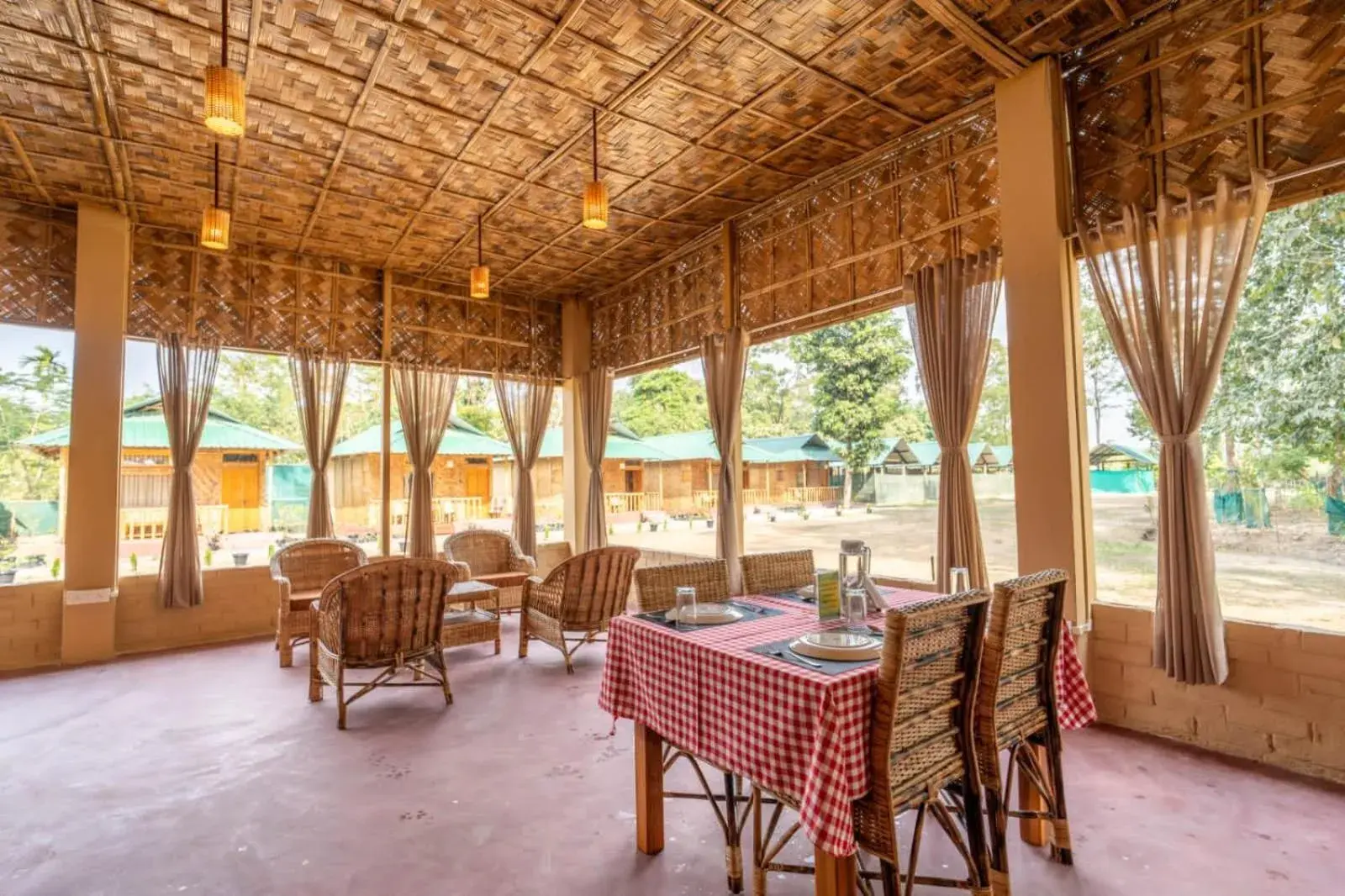 Restaurant/places to eat in HABITAS RHINO BY NATURE HUNT Restaurant/places to eat in HABITAS RHINO BY NATURE HUNT