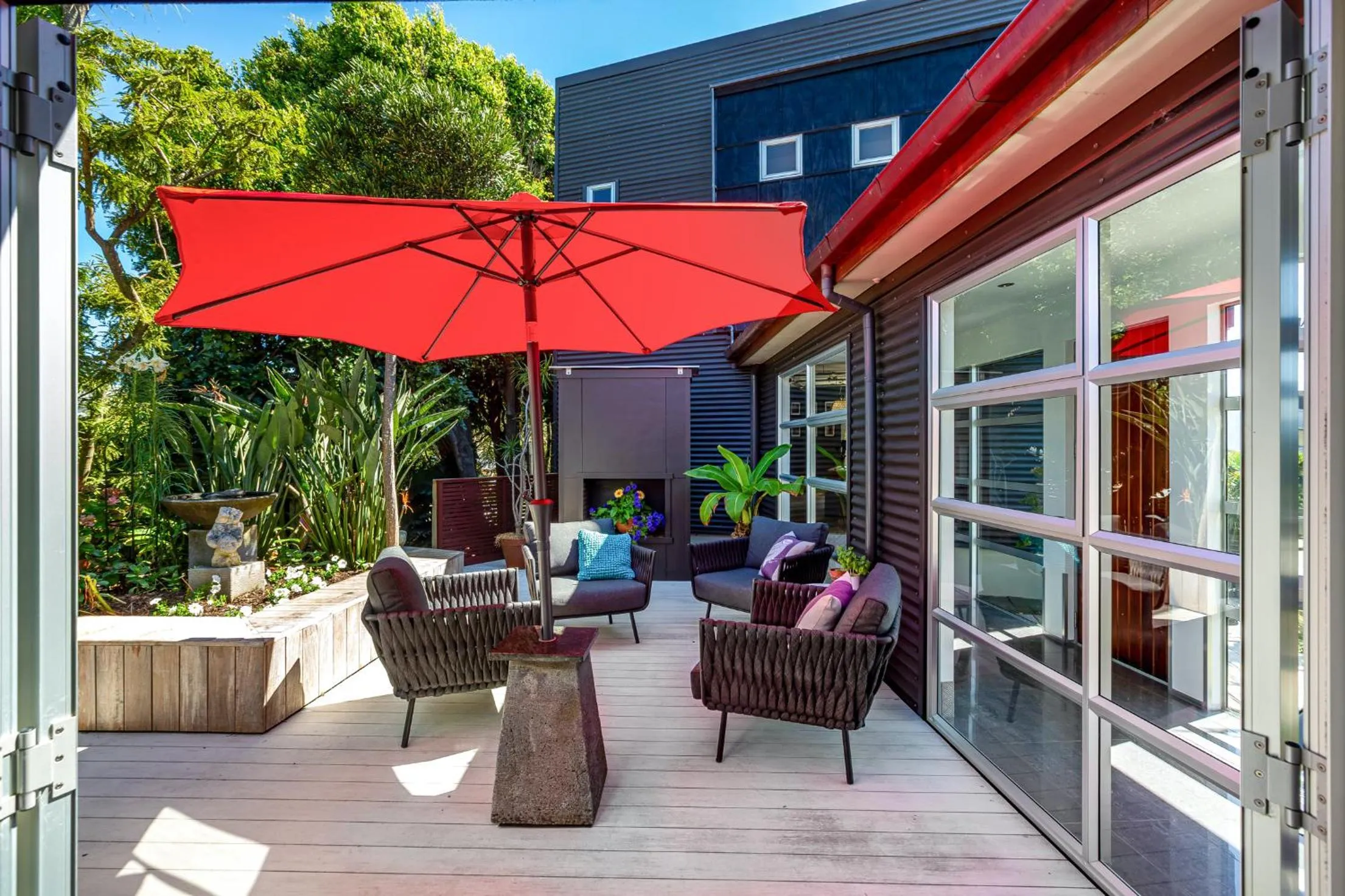 Inner courtyard view in Top Floor Bed and Breakfast