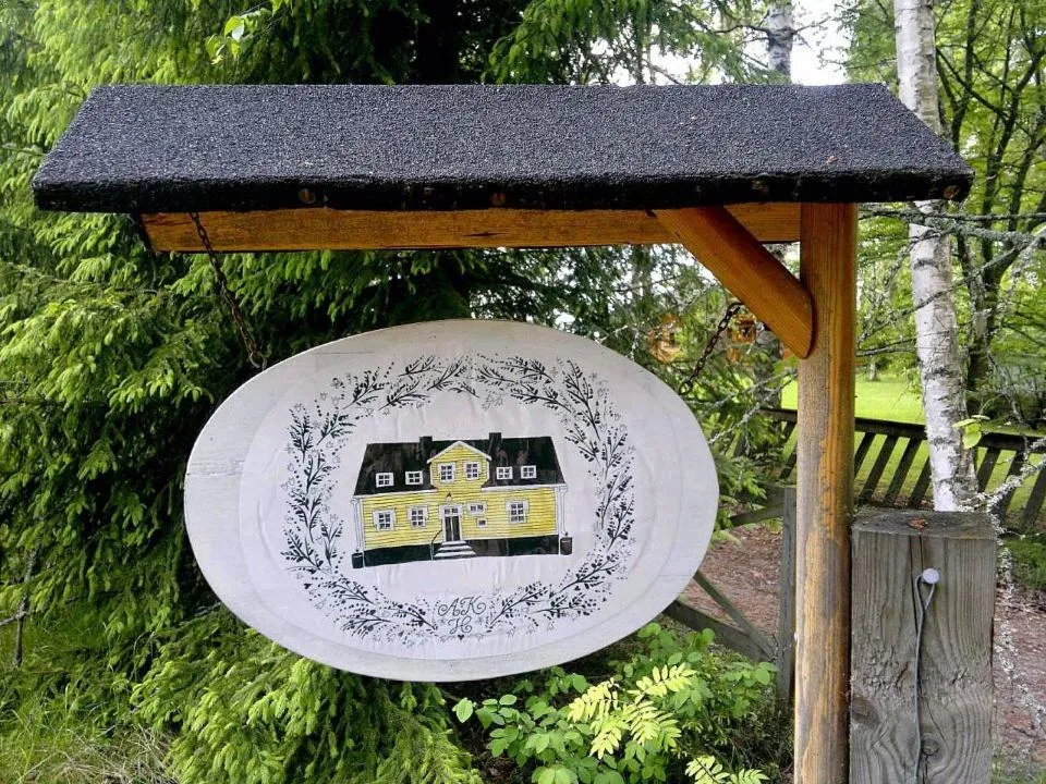 Property logo or sign in Hiekkaranta Bed & Breakfast