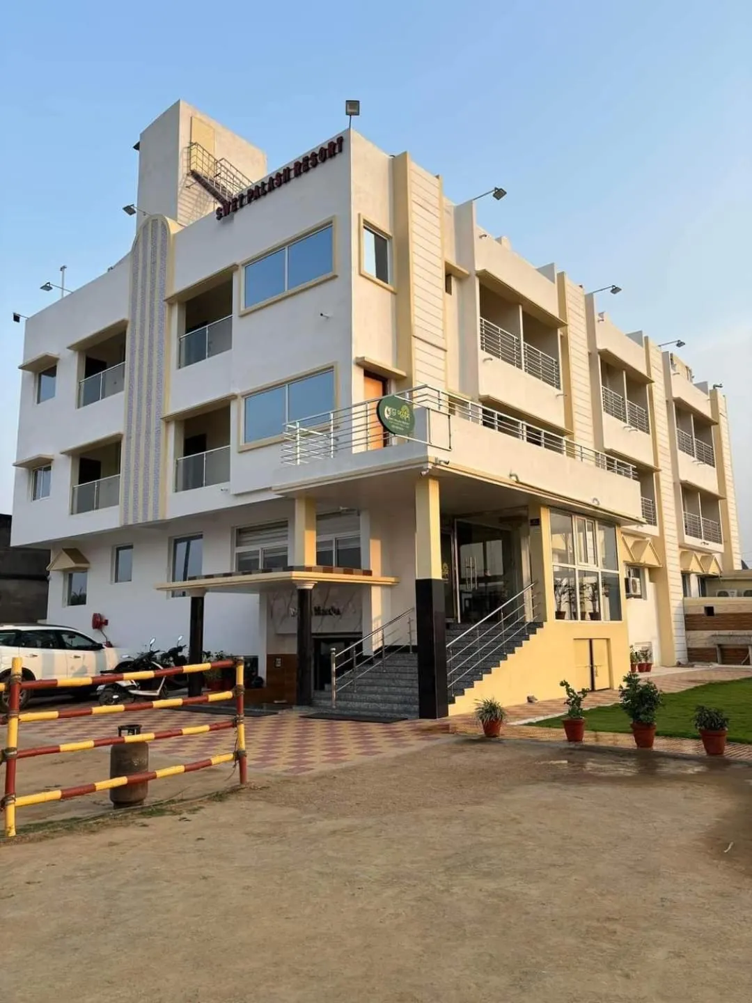 Property building in Swet Palash Resort