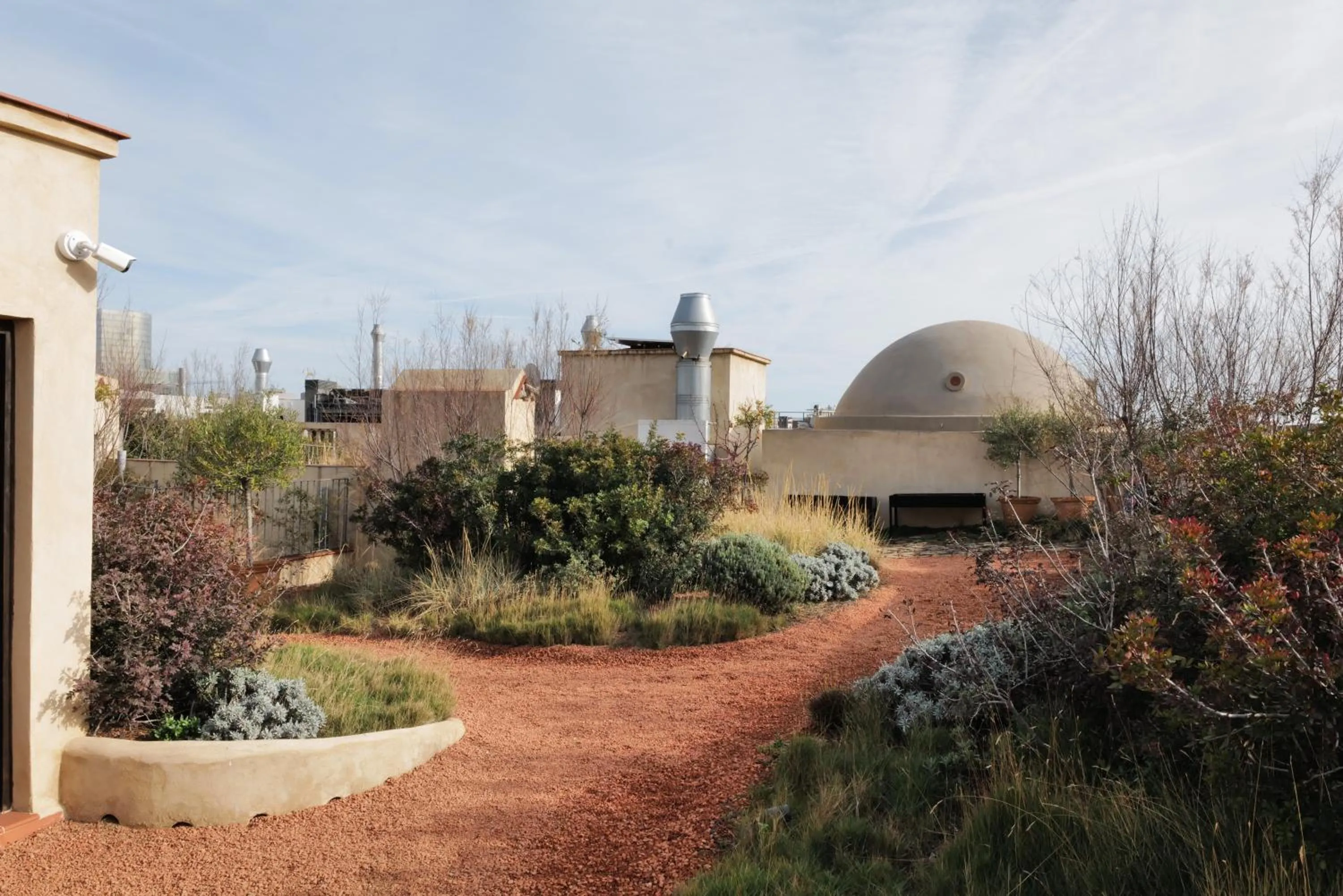 Property building in Hostal Porxos Garden
