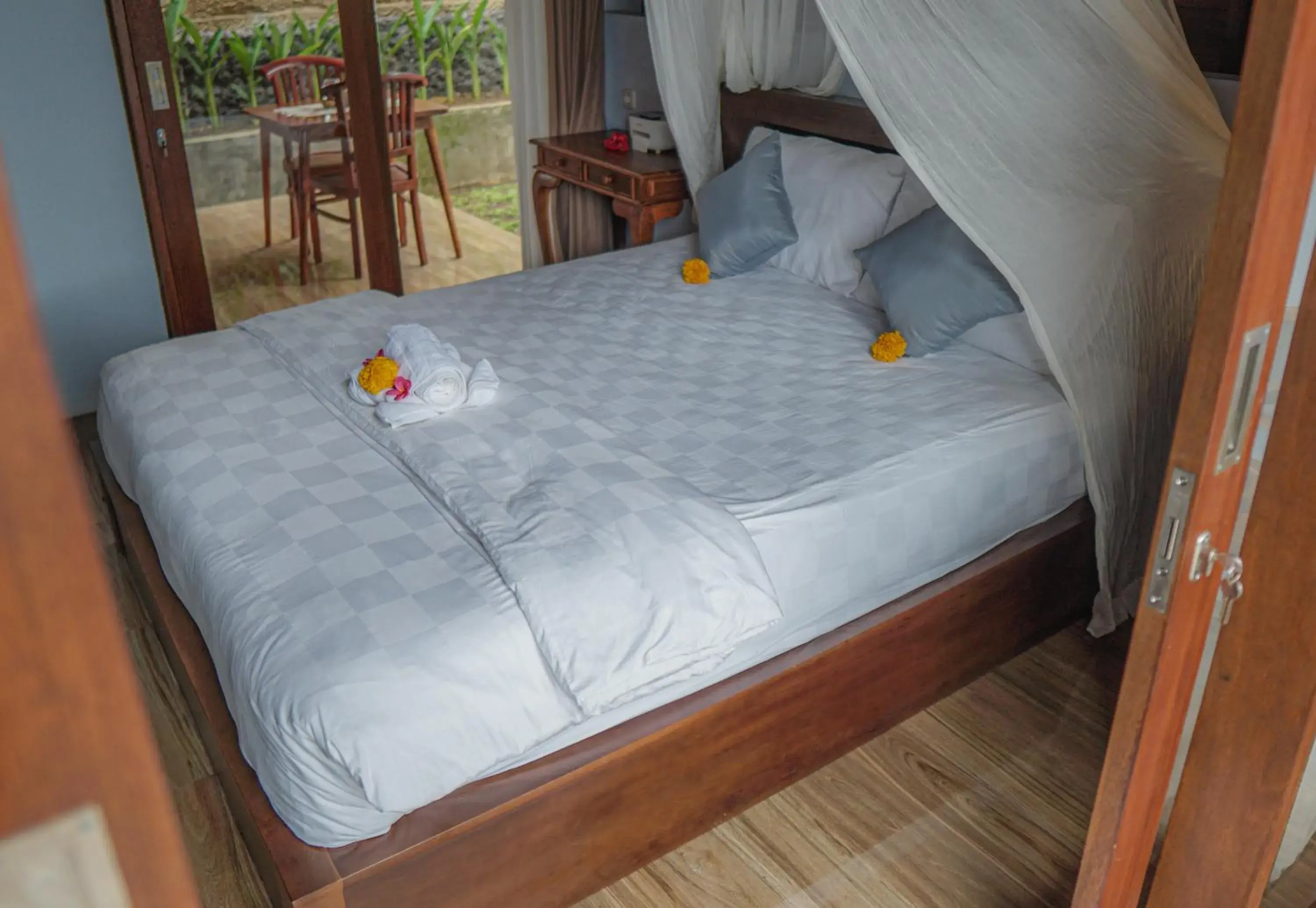 Bed in Nyamane Ubud Green View Villas by EPS Bed in Nyamane Ubud Green View Villas by EPS