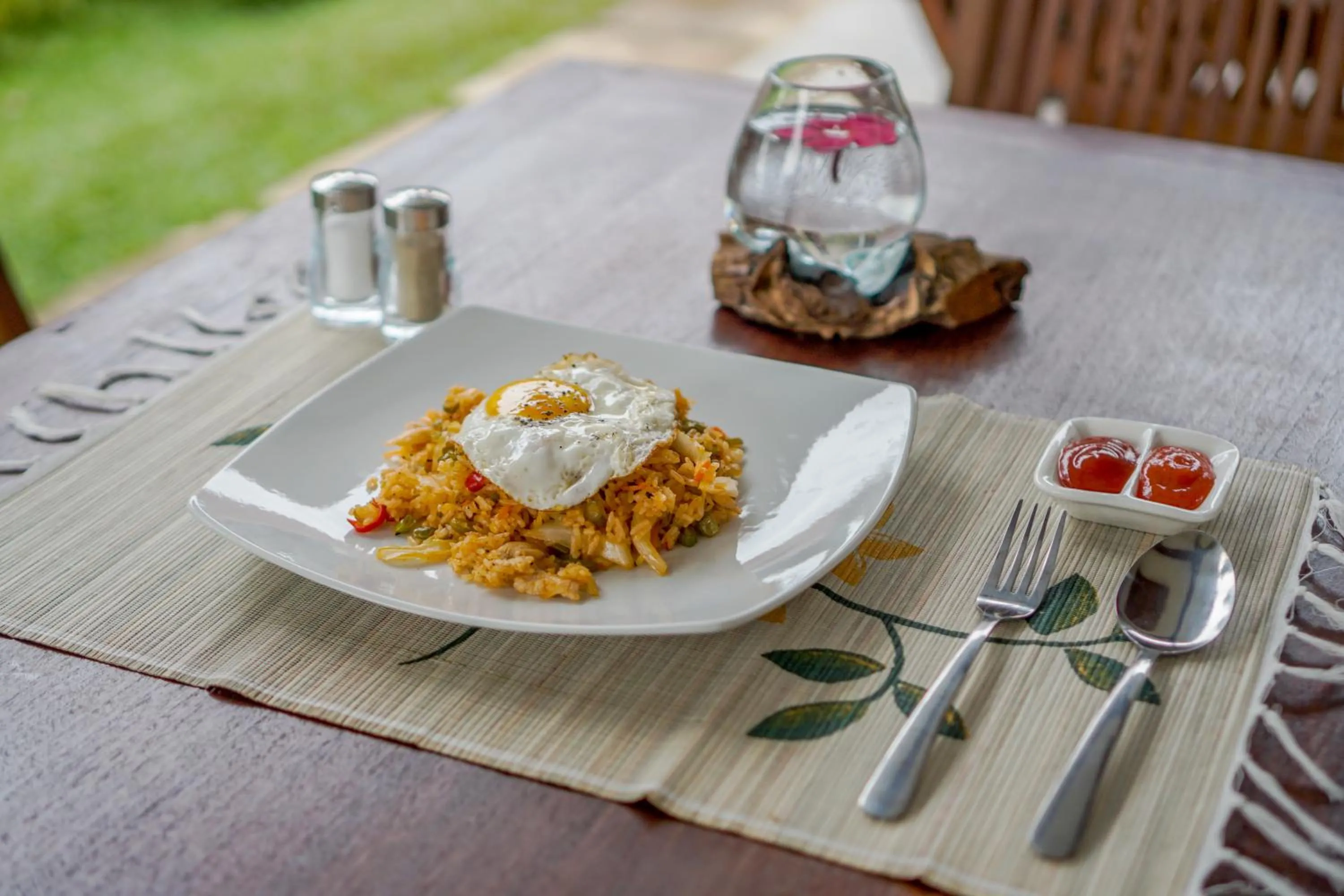 Lounge or bar in Nyamane Ubud Green View Villas by EPS