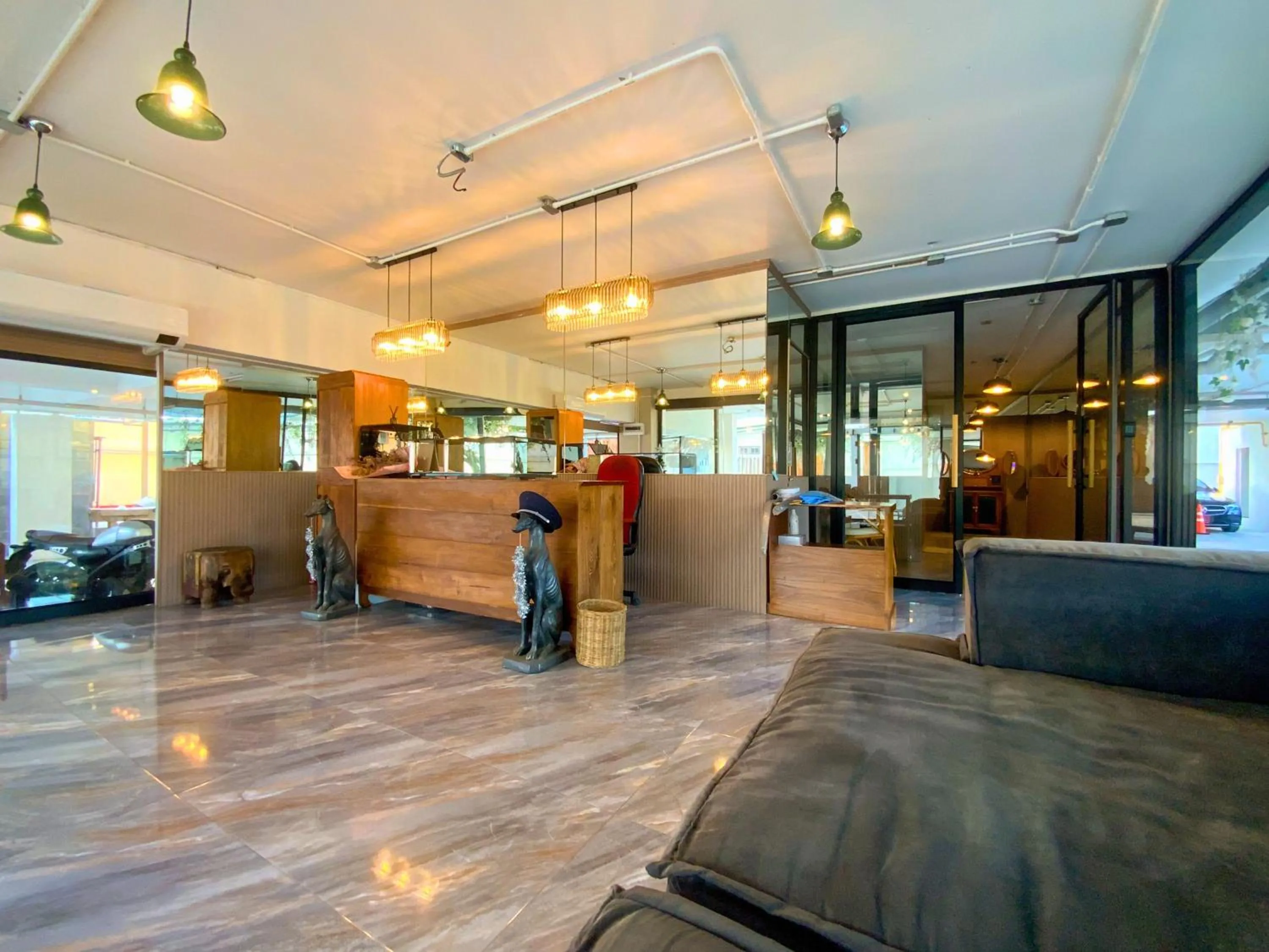 Lobby or reception in Goldsmith Bangkok Residence