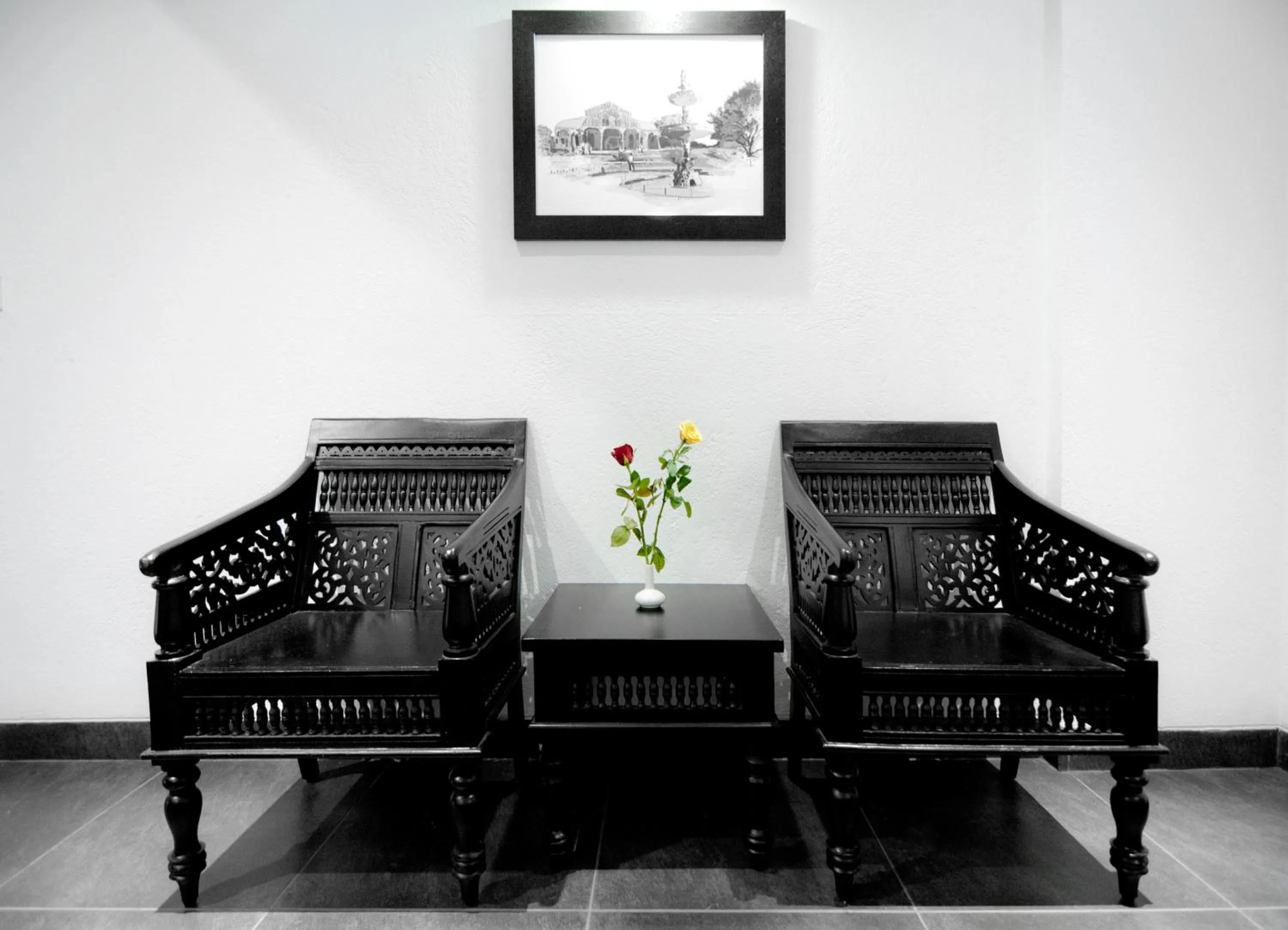 Lounge or bar in Liwa - The Transit Hotel, Bengaluru