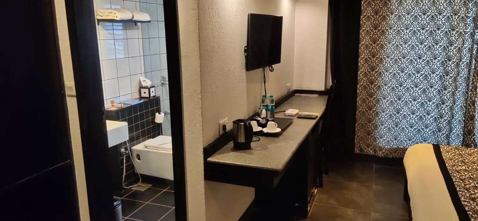 Bathroom in Liwa - The Transit Hotel, Bengaluru