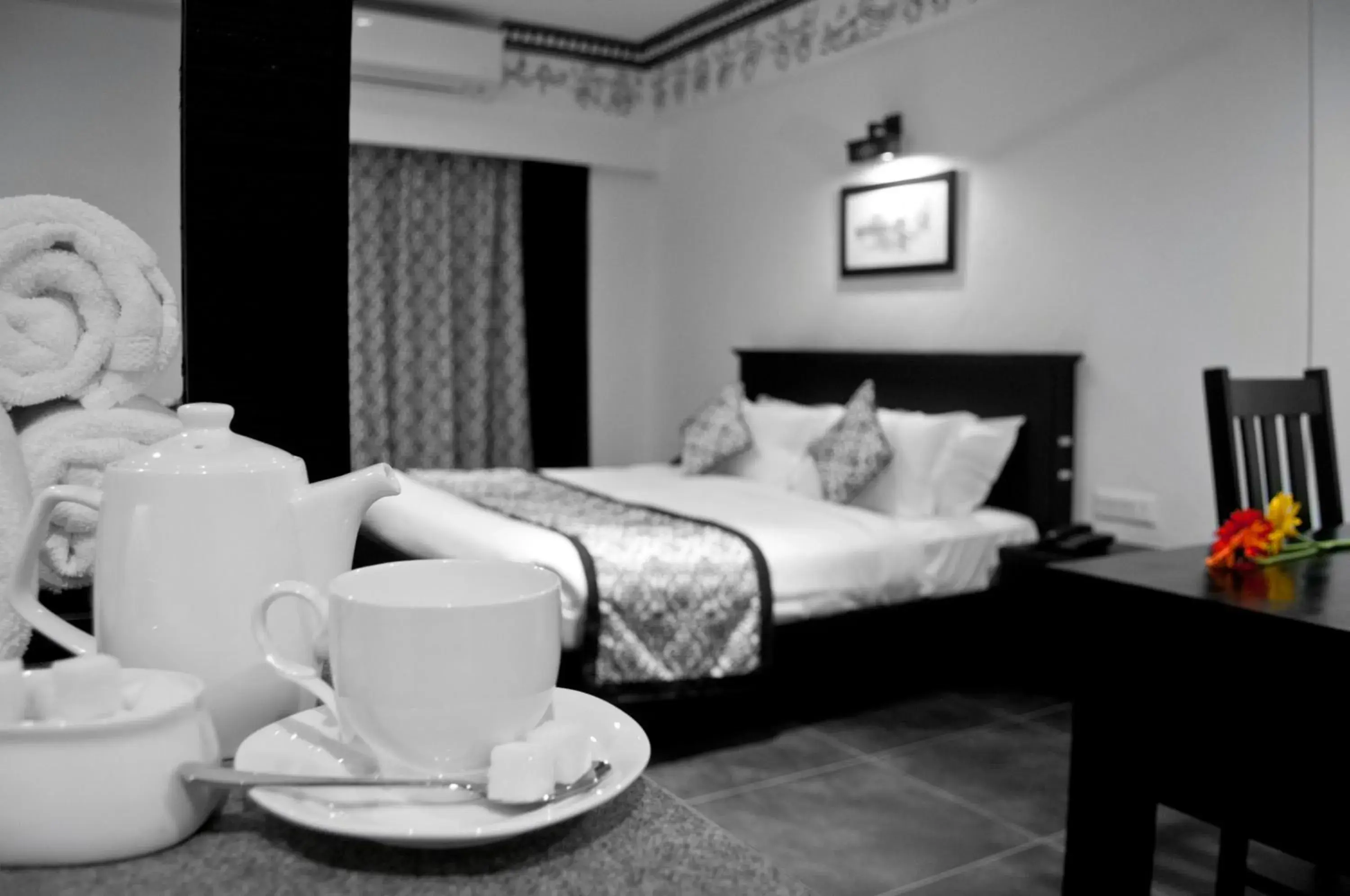 Coffee/tea facilities, Bed in Liwa - The Transit Hotel, Bengaluru Coffee/tea facilities, Bed in Liwa - The Transit Hotel, Bengaluru
