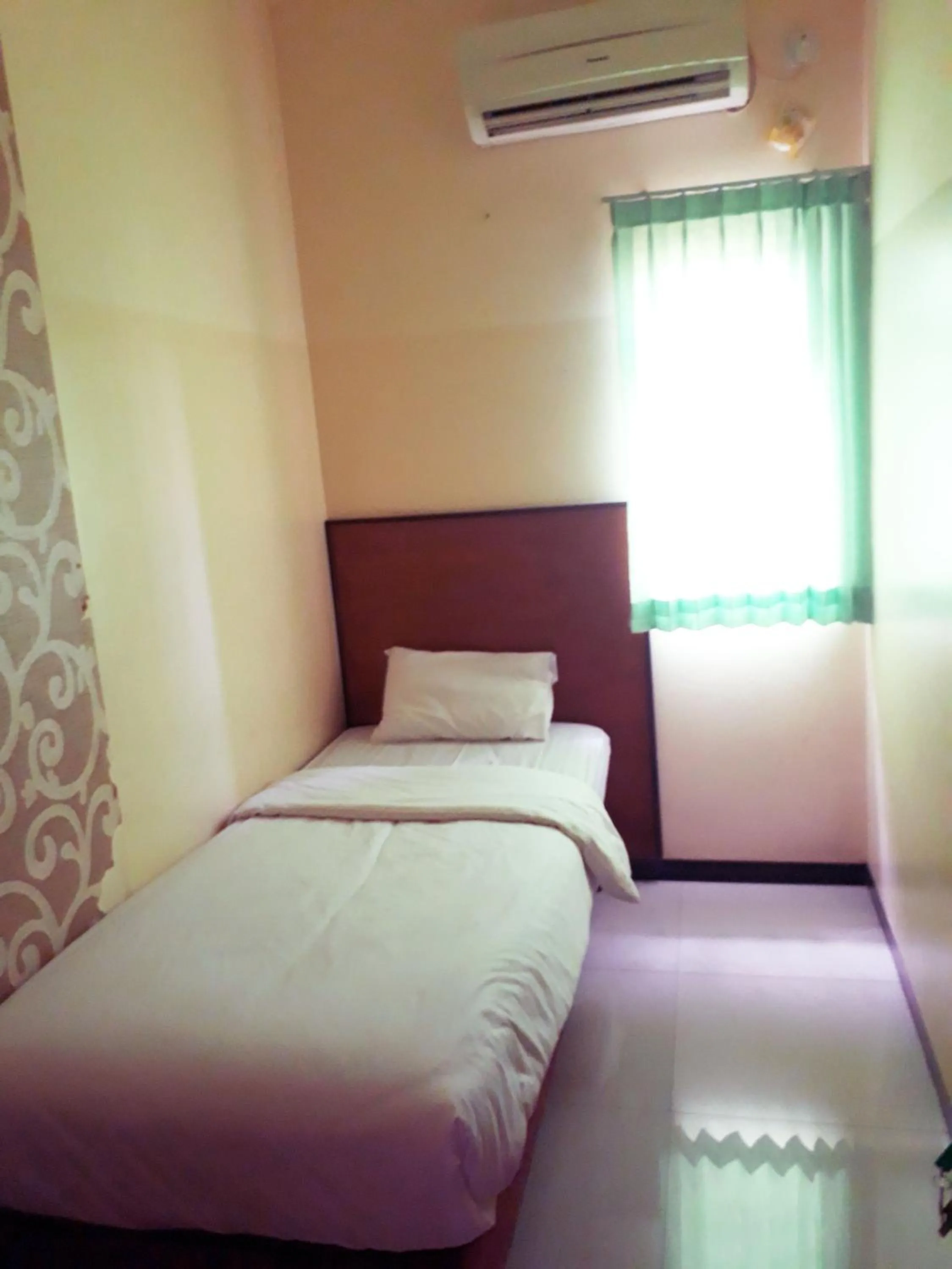 Bed in Hotel Pelangi Indah