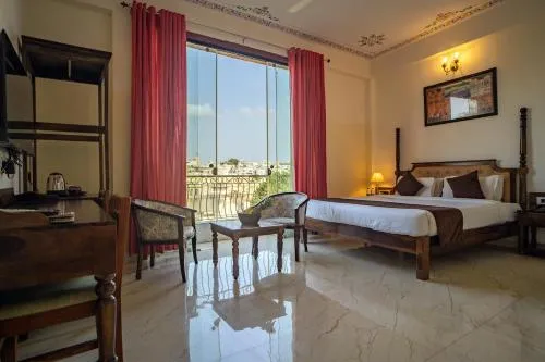 DERA PICHOLA- A Lake Facing Boutique Hotel