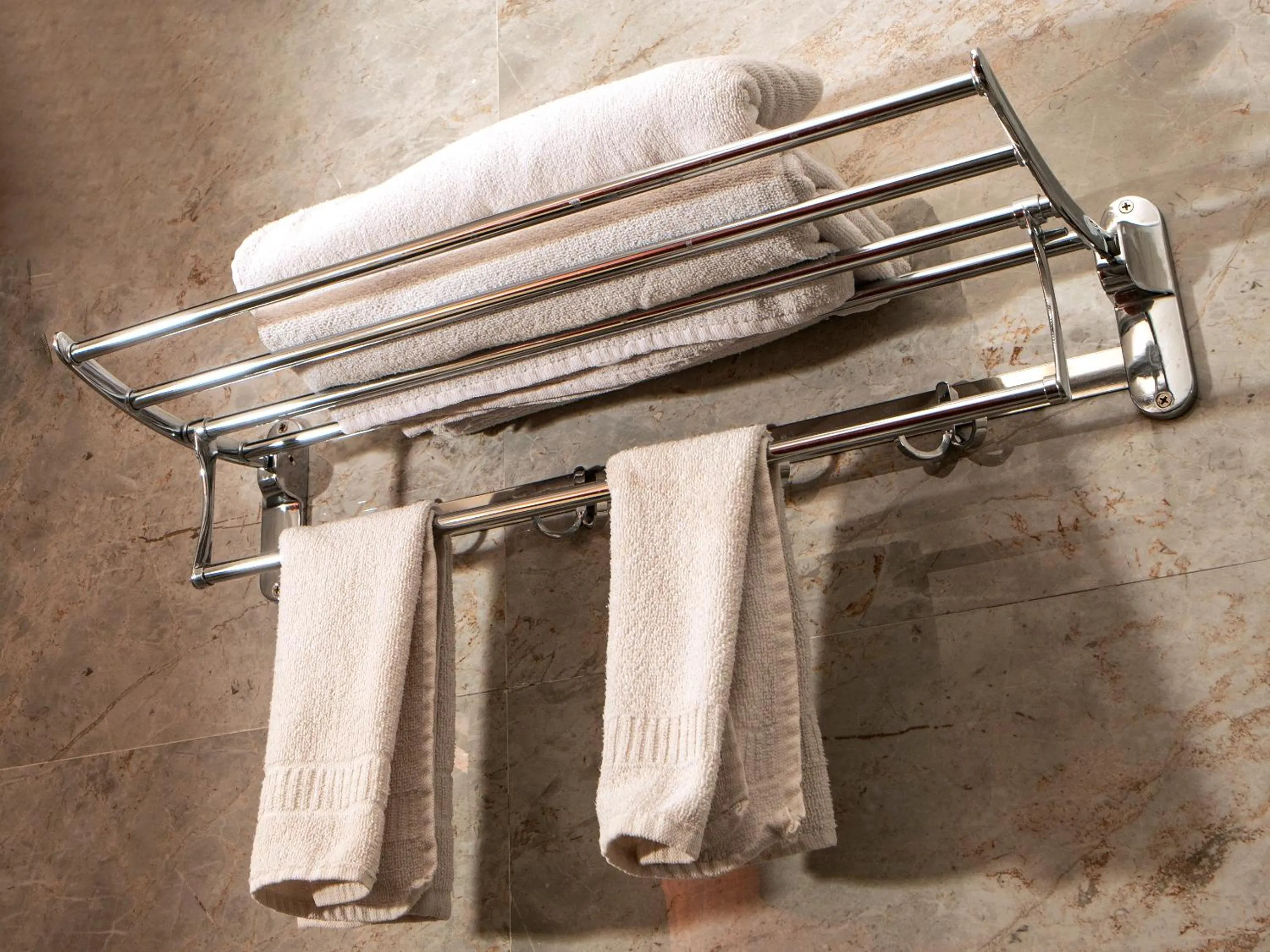 towels in DERA PICHOLA- A Lake Facing Boutique Hotel