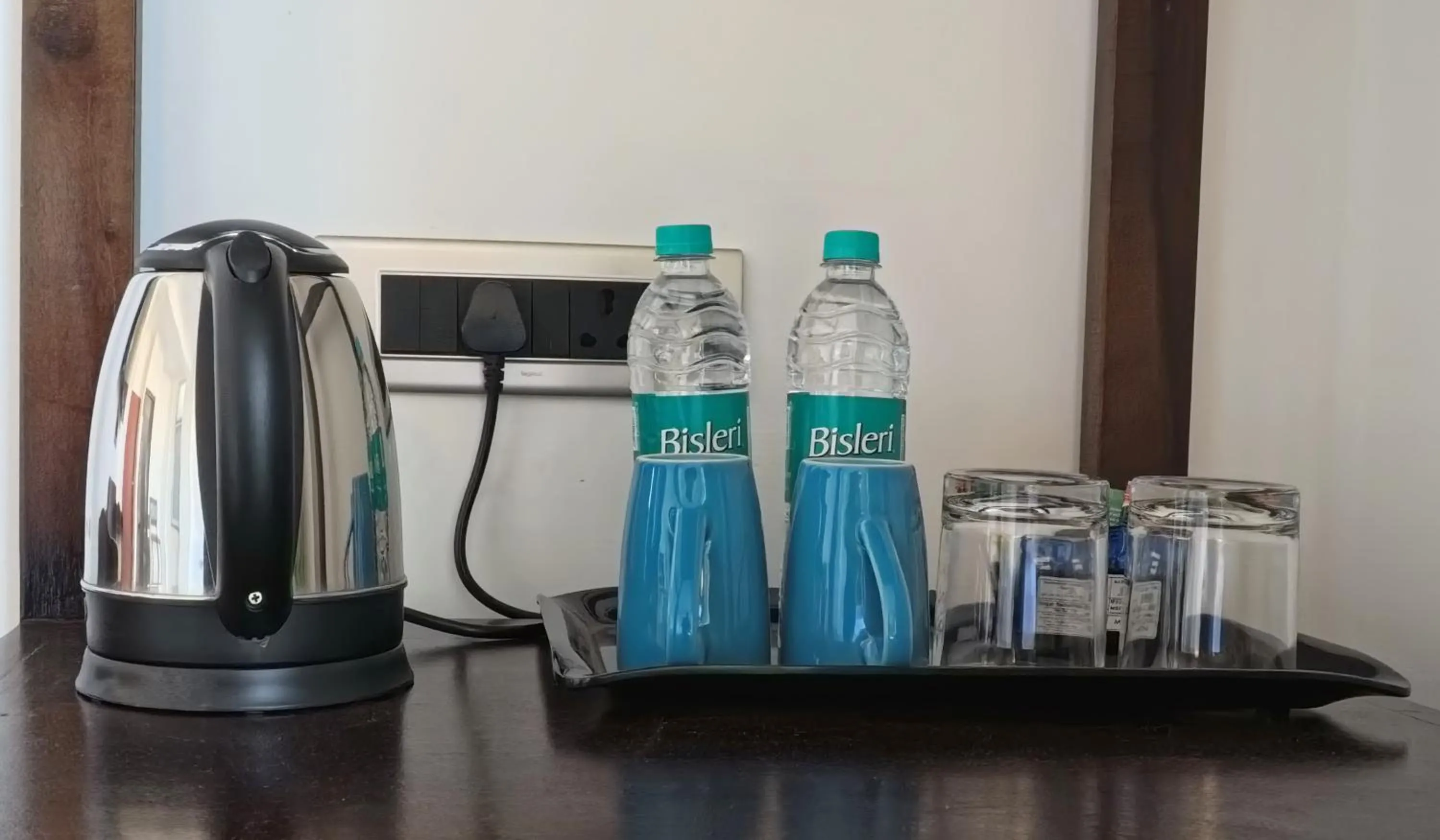 Coffee/tea facilities in DERA PICHOLA- A Lake Facing Boutique Hotel